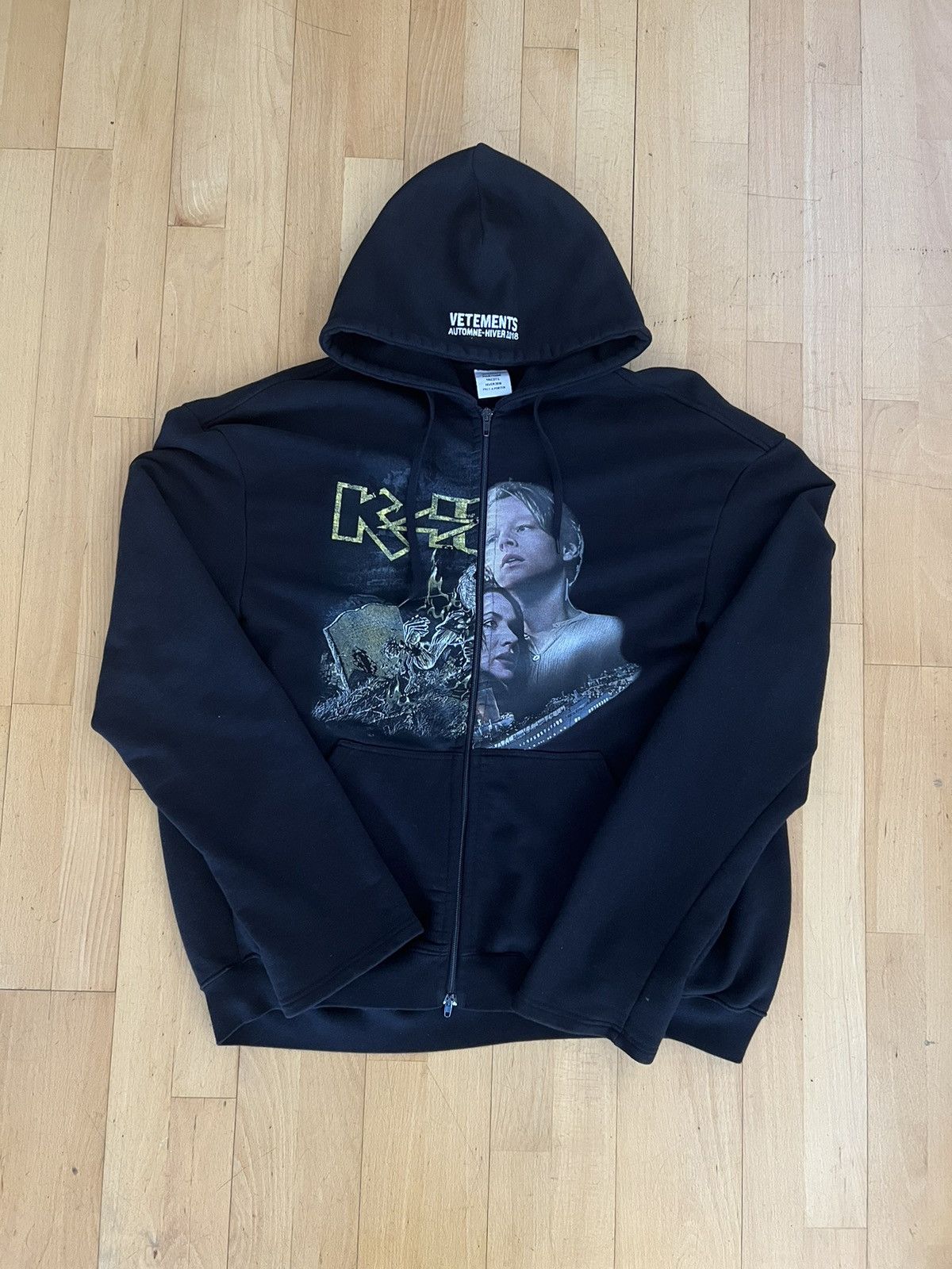 Vetements Vetements Kiss Titanic Split Logo Zip Up (SOLD)