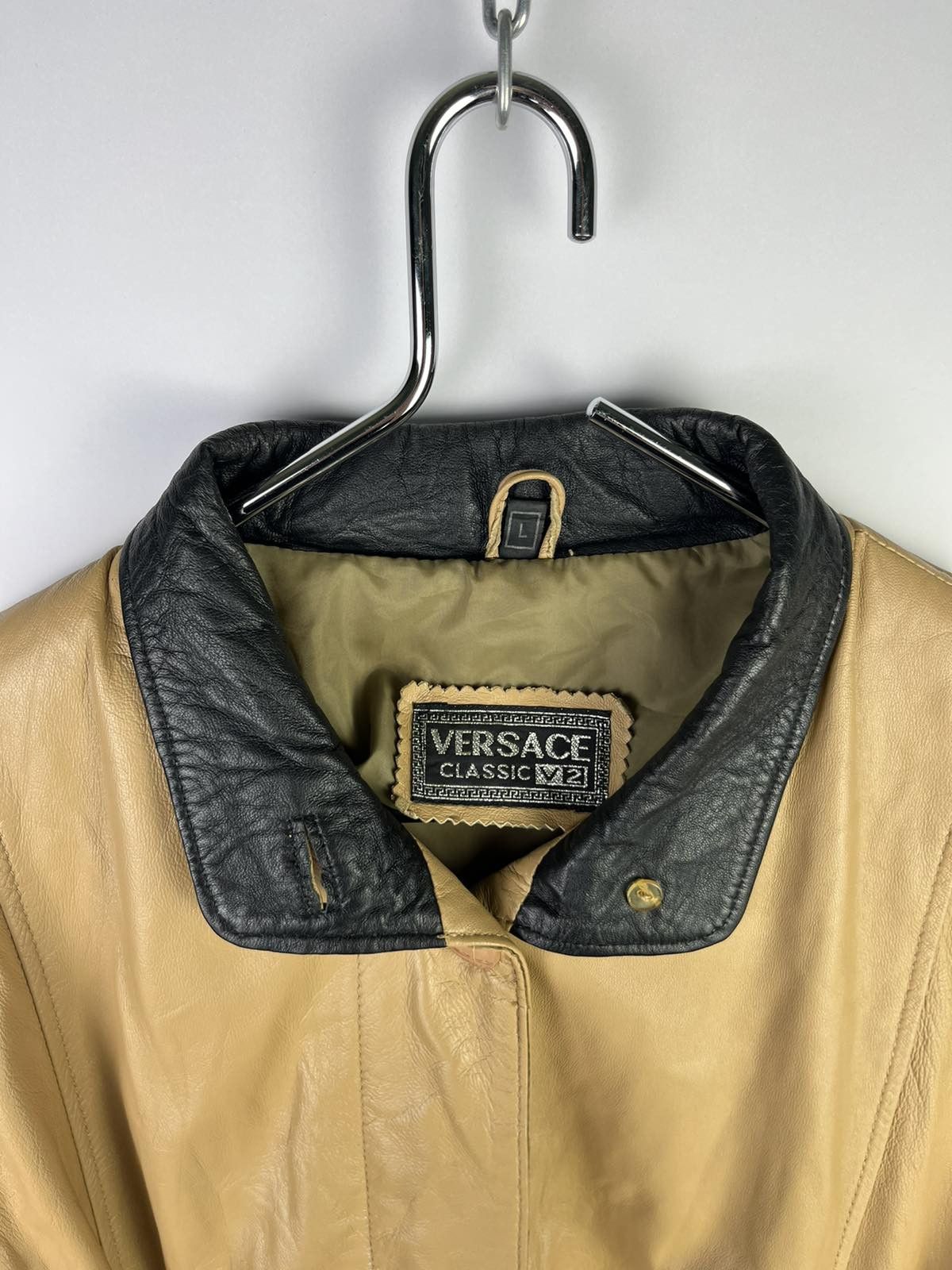 Genuine Leather Versace Classic V2 Vintage Coat Genuine Leather Brown Size L / US 10 / IT 46 - 4 Thumbnail