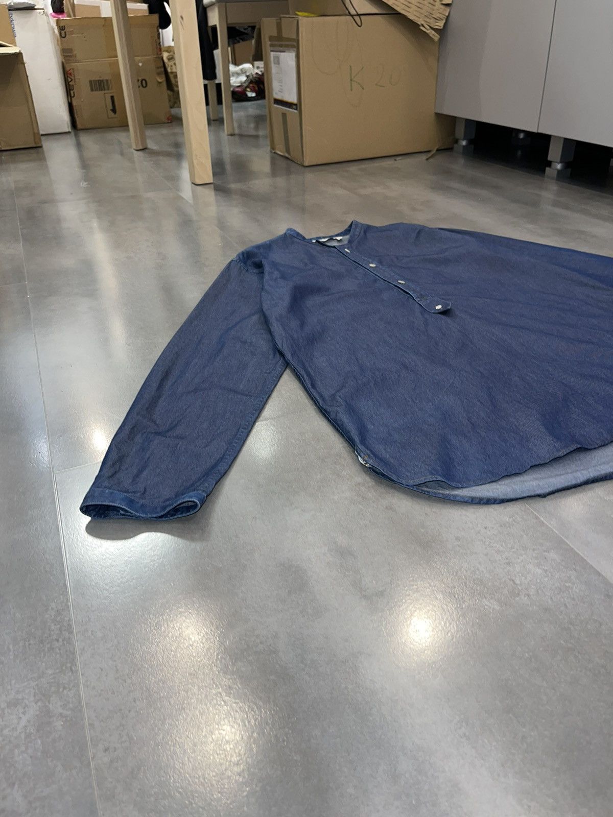 Saint Laurent Paris Archive! FW11 Pilati Era Yves Saint Laurent Denim Shirt Size US M / EU 48-50 / 2 - 7 Thumbnail
