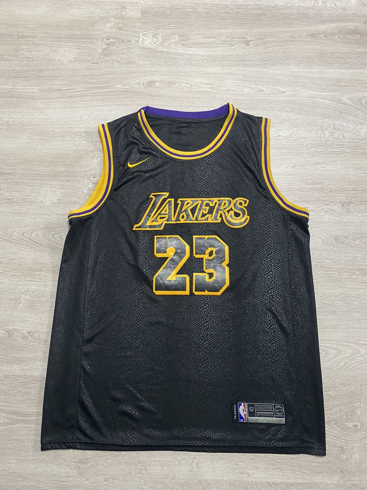 NBA Nike Lebron James 23 LA Lakers NBA styled Size US L / EU 52-54 / 3 - 2 Thumbnail
