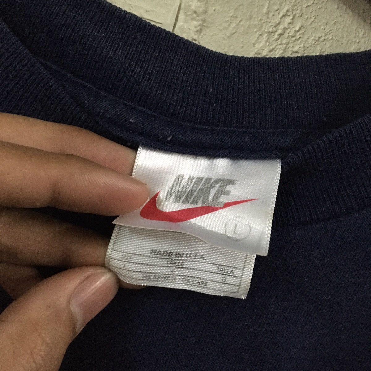Nike Vintage Nike Tee Size US L / EU 52-54 / 3 - 3 Thumbnail