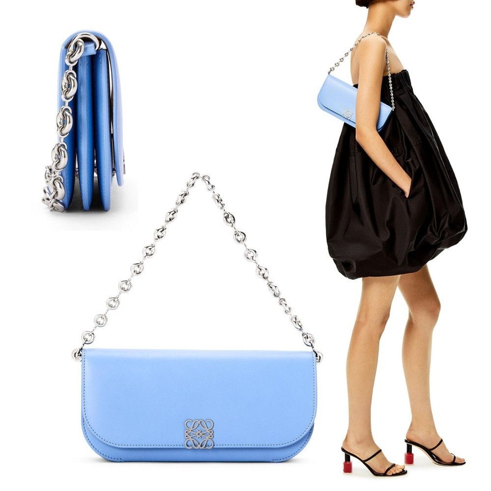 Loewe LOEWE Goya celestine blue long leather chain clutch bag Size ONE SIZE - 2 Thumbnail