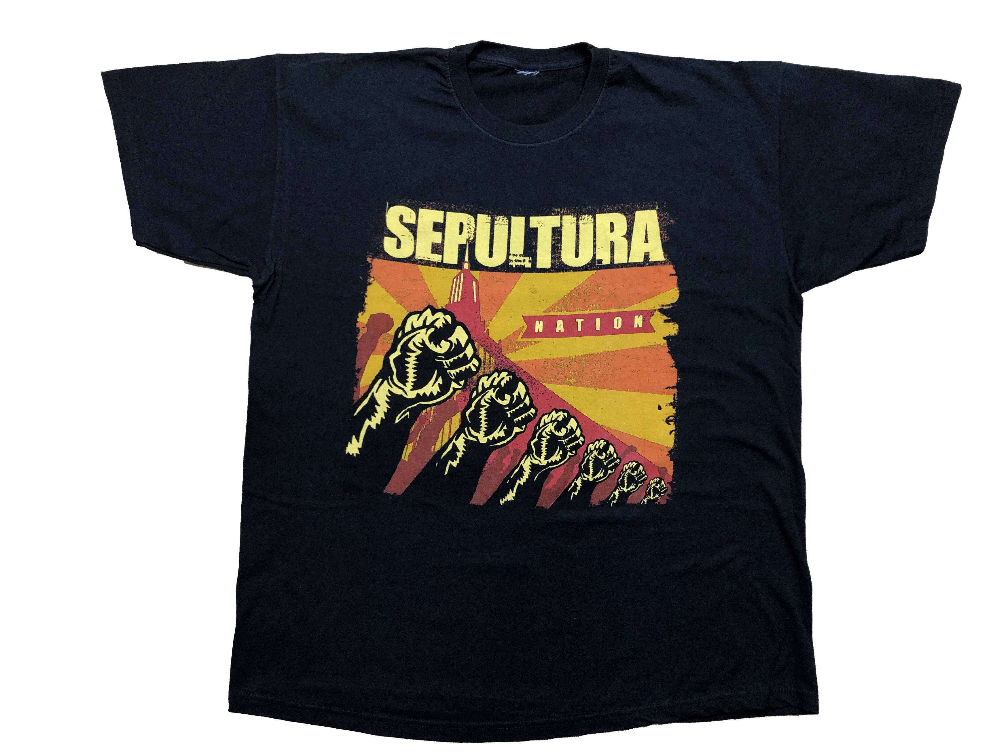 Band Tees × Vintage Vintage Sepultura Nation Rock Tee Shirt Band Y2K Hype Drill Size US XL / EU 56 / 4 - 1 Thumbnail