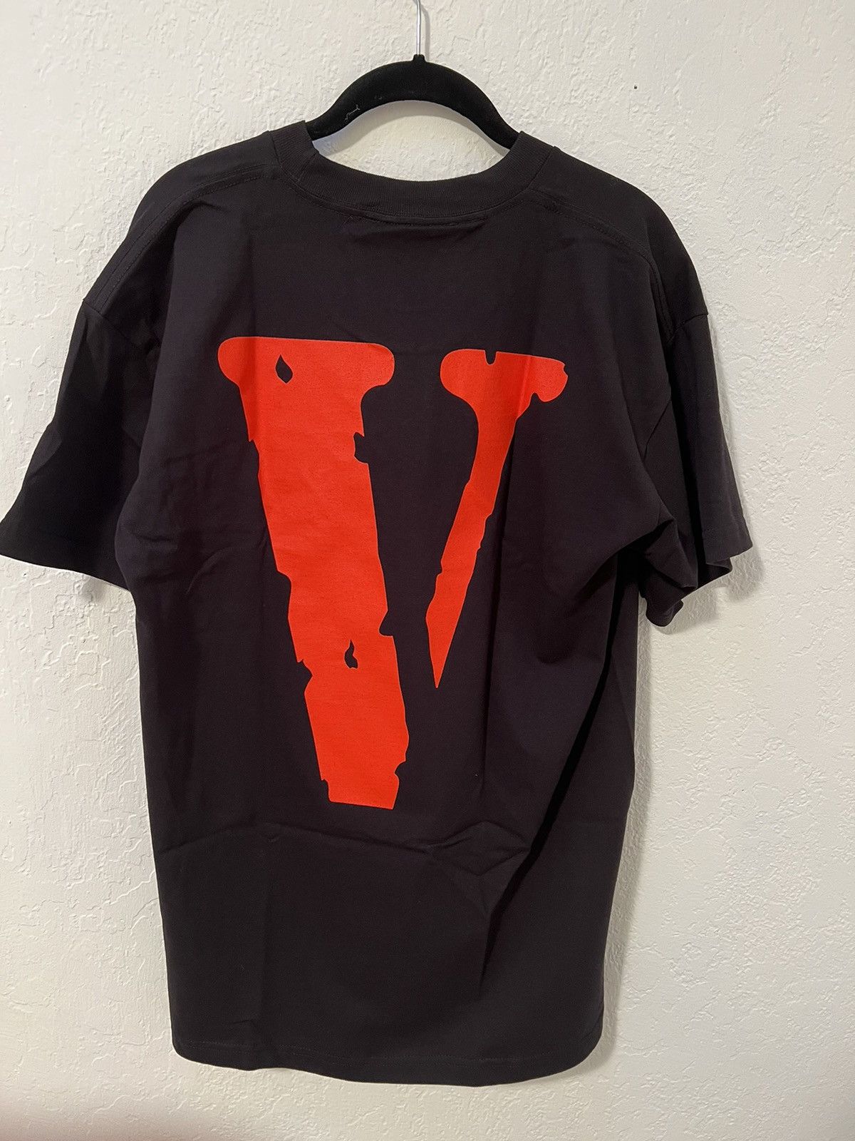 Vlone Vlone Marijuana 420 Red and Black Tee | Grailed