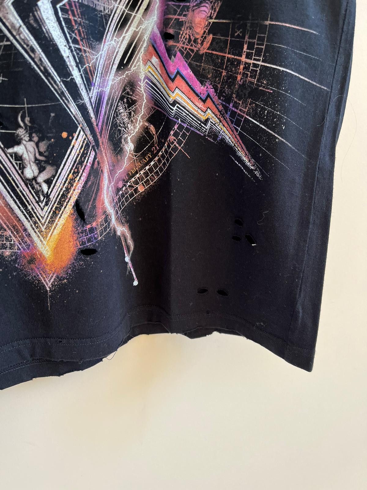 Balmain o1rshd1 Galaxy Logo Tee in Black / Multi Size US L / EU 52-54 / 3 - 10 Thumbnail