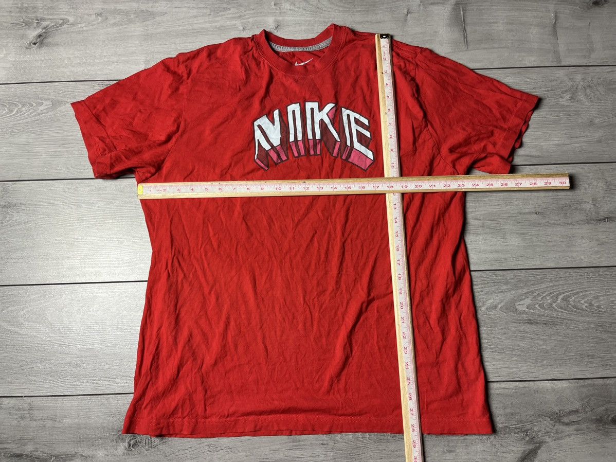 Nike Nike T-shirt box logo size XXLARGE Size US XXL / EU 58 / 5 - 3 Thumbnail