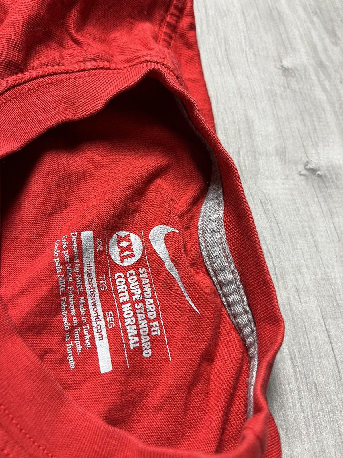 Nike Nike T-shirt box logo size XXLARGE Size US XXL / EU 58 / 5 - 5 Thumbnail