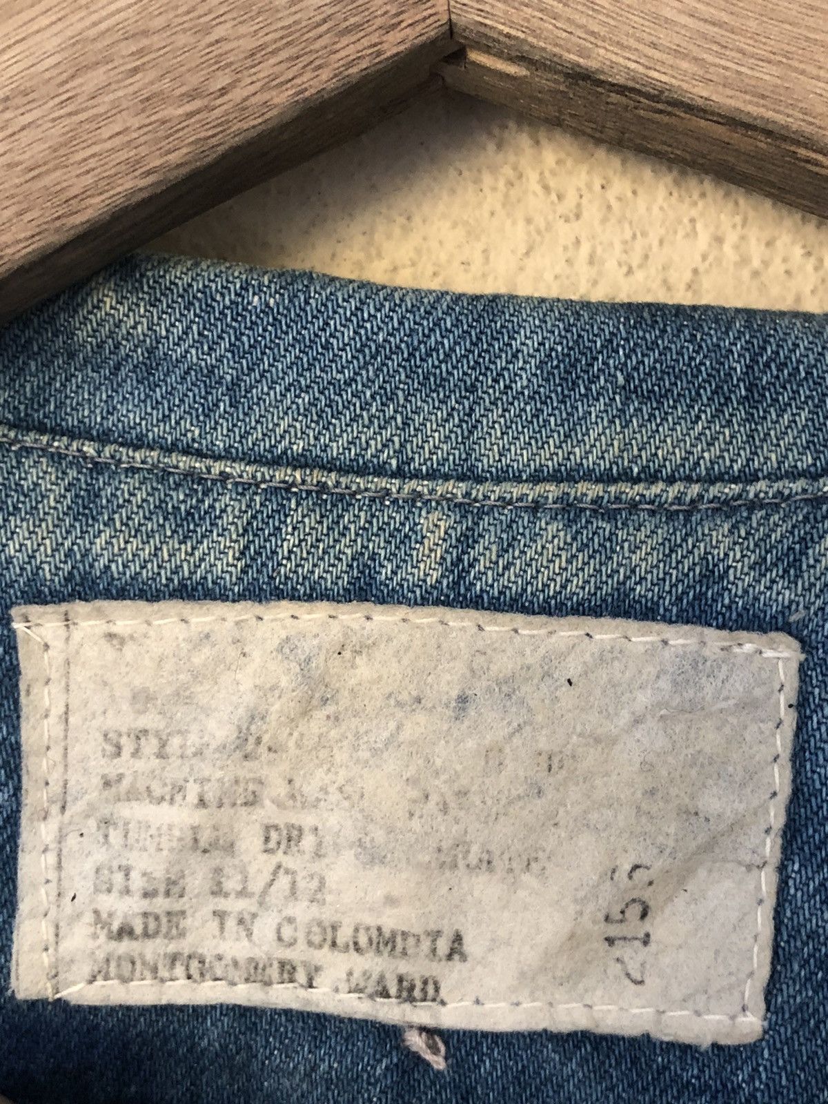 Japanese Brand × Original Montgomery × Vintage Montogomery Ward Denim Jacket made in Colombia Size US L / EU 52-54 / 3 - 10 Thumbnail