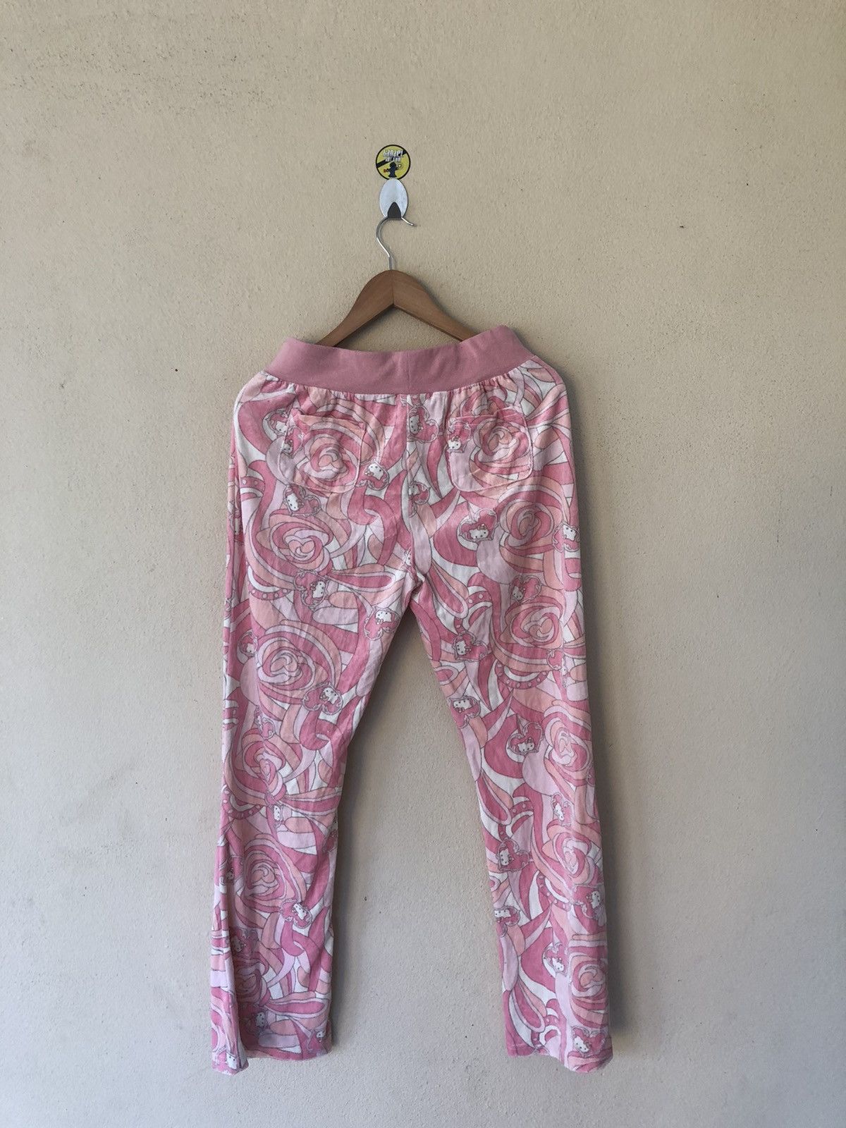 Anime Hello Kitty x The Virgin Sweatpants 28-32 Size US 30 / EU 46 - 2 Thumbnail