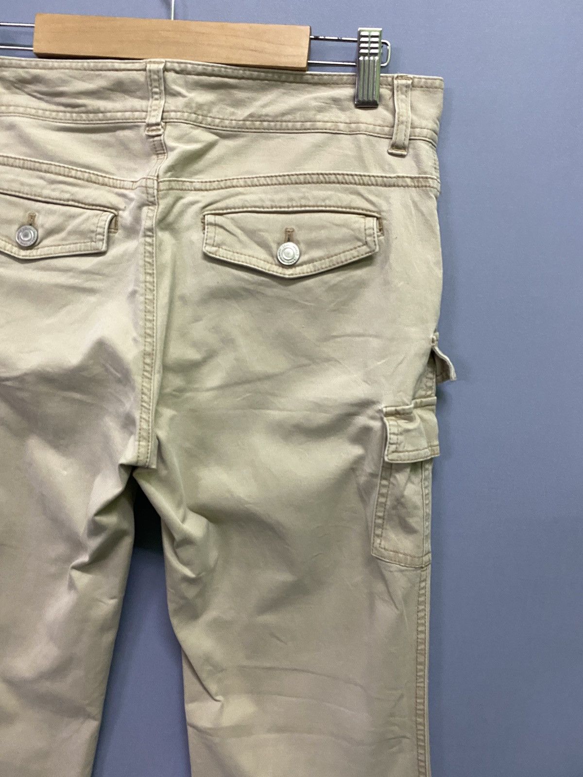 Japanese Brand Japan UNKNOWN Cargo Multipocket Flared Bootcut Pants Size US 29 - 13 Thumbnail