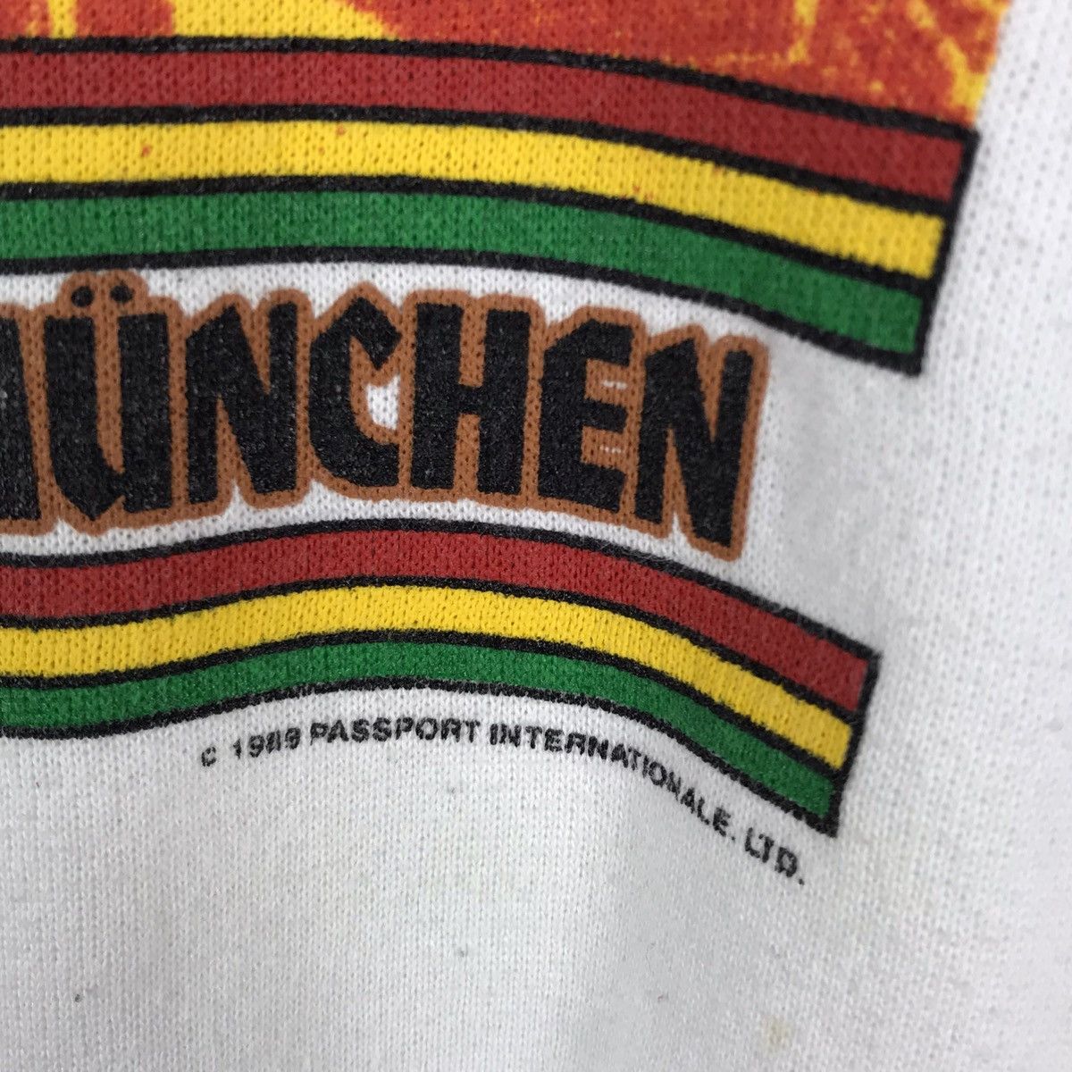 Vintage Vintage Kaiser’s Biegarten Munchen 1989 Sweatshirt Size US XL / EU 56 / 4 - 4 Thumbnail