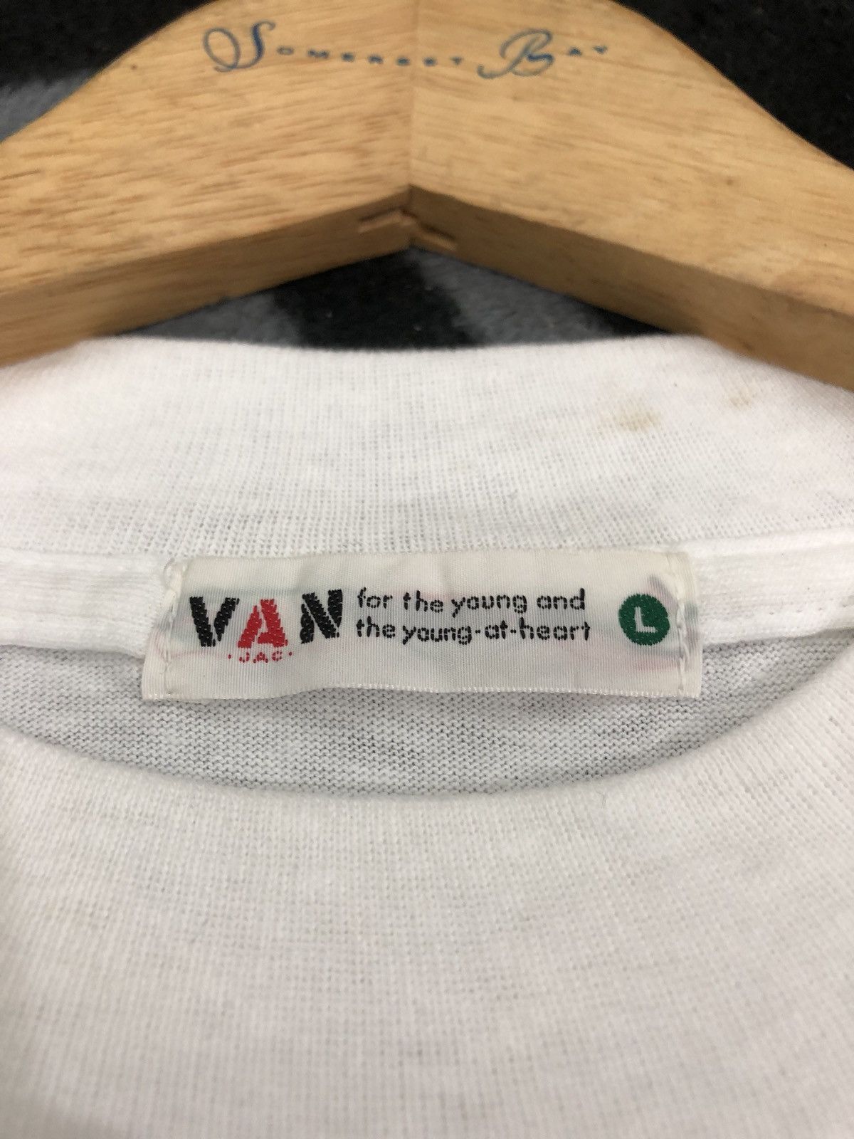 Van Vintage VAN JAC T-shirt Size US L / EU 52-54 / 3 - 6 Thumbnail