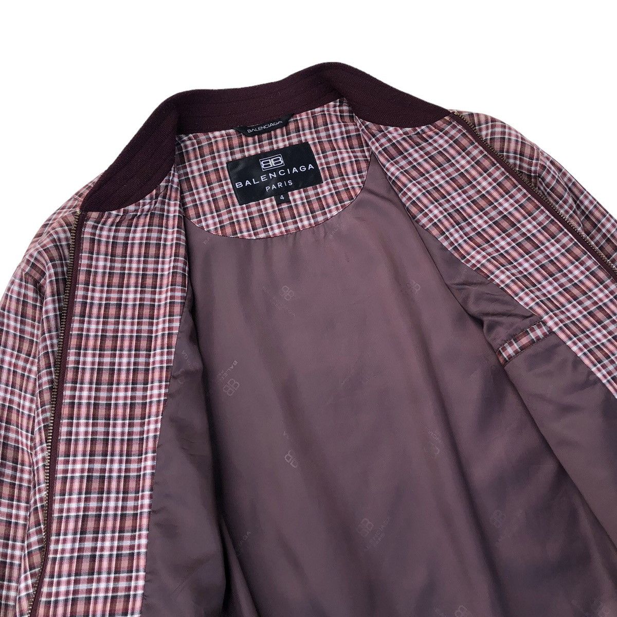 Balenciaga Balenciaga Paris Embroidery Logo Checked Bomber Jacket Size US L / EU 52-54 / 3 - 12 Thumbnail