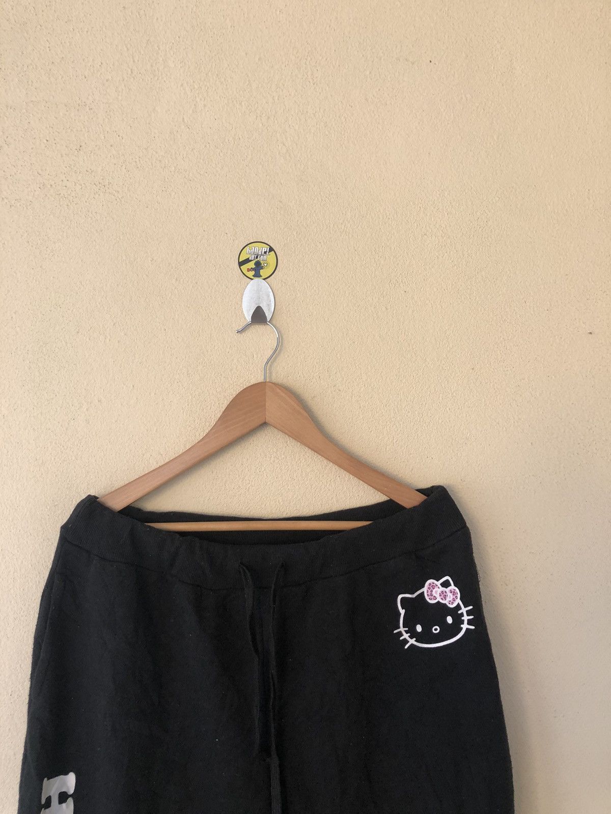 Anime 33-36 Hello Kitty Black Sweatpants Size US 34 / EU 50 - 3 Thumbnail
