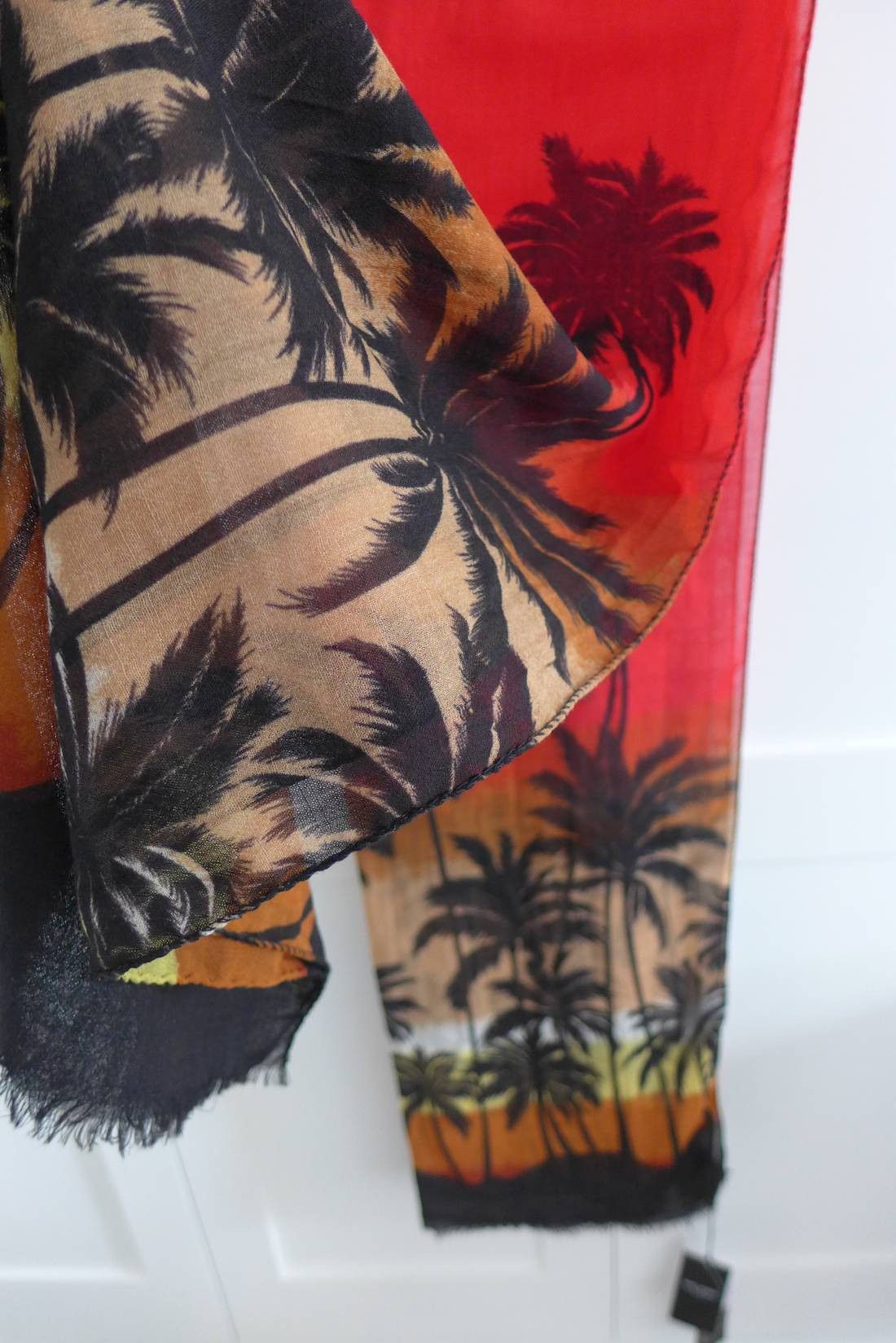 Saint Laurent Paris Saint Laurent SS16 Black Palm Tree Print Scarf Size ONE SIZE - 10 Thumbnail
