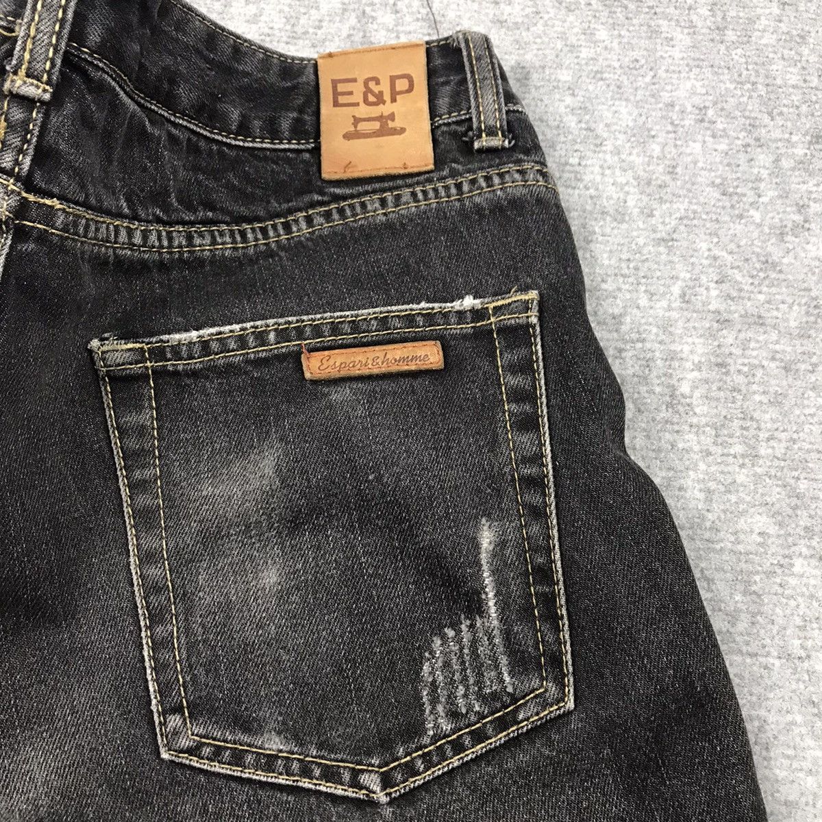 Japanese Brand FLARE DENIM ESPARI HOMME BLACK FADED DISTRESSED DENIM PANTS Size US 32 / EU 48 - 13 Thumbnail