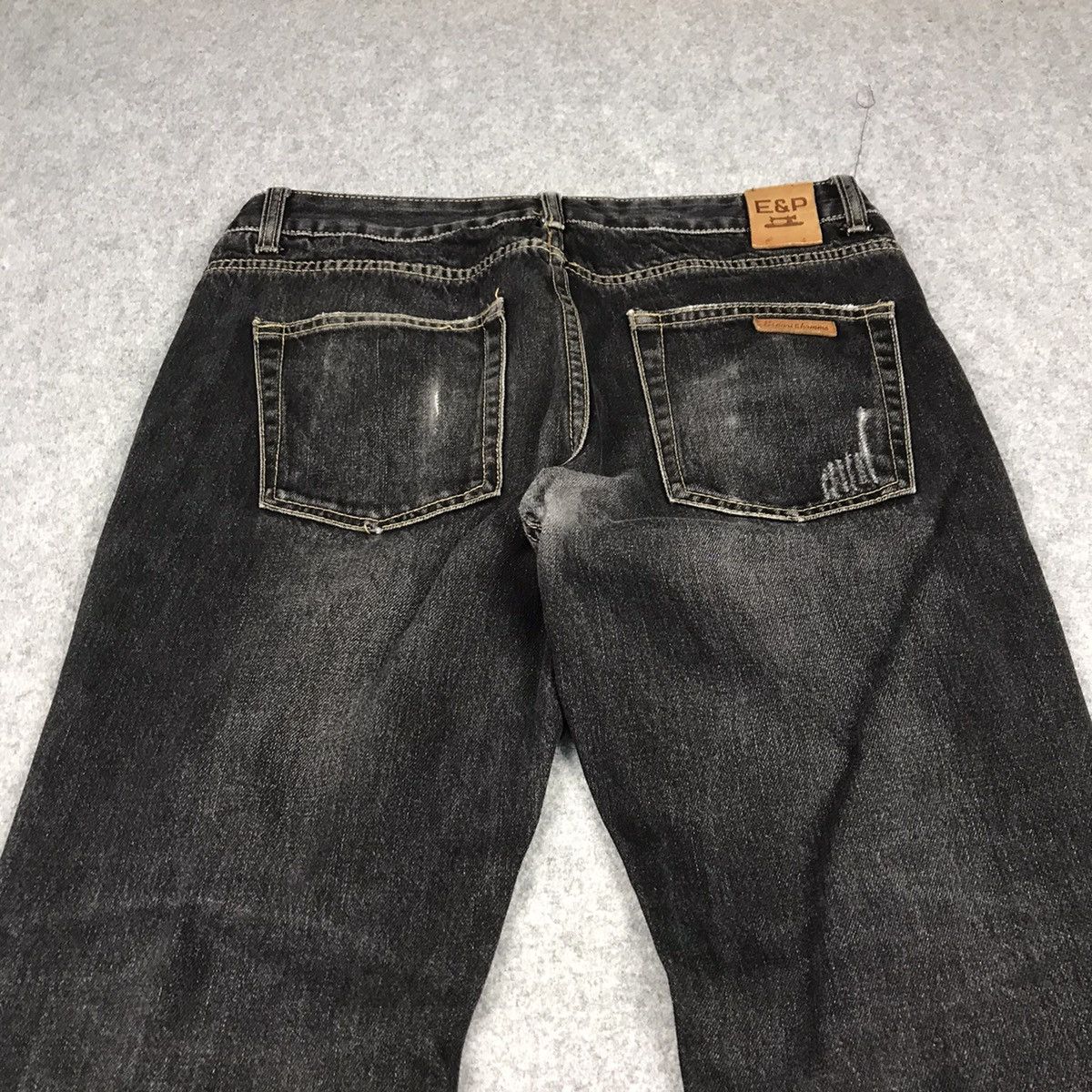 Japanese Brand FLARE DENIM ESPARI HOMME BLACK FADED DISTRESSED DENIM PANTS Size US 32 / EU 48 - 11 Thumbnail