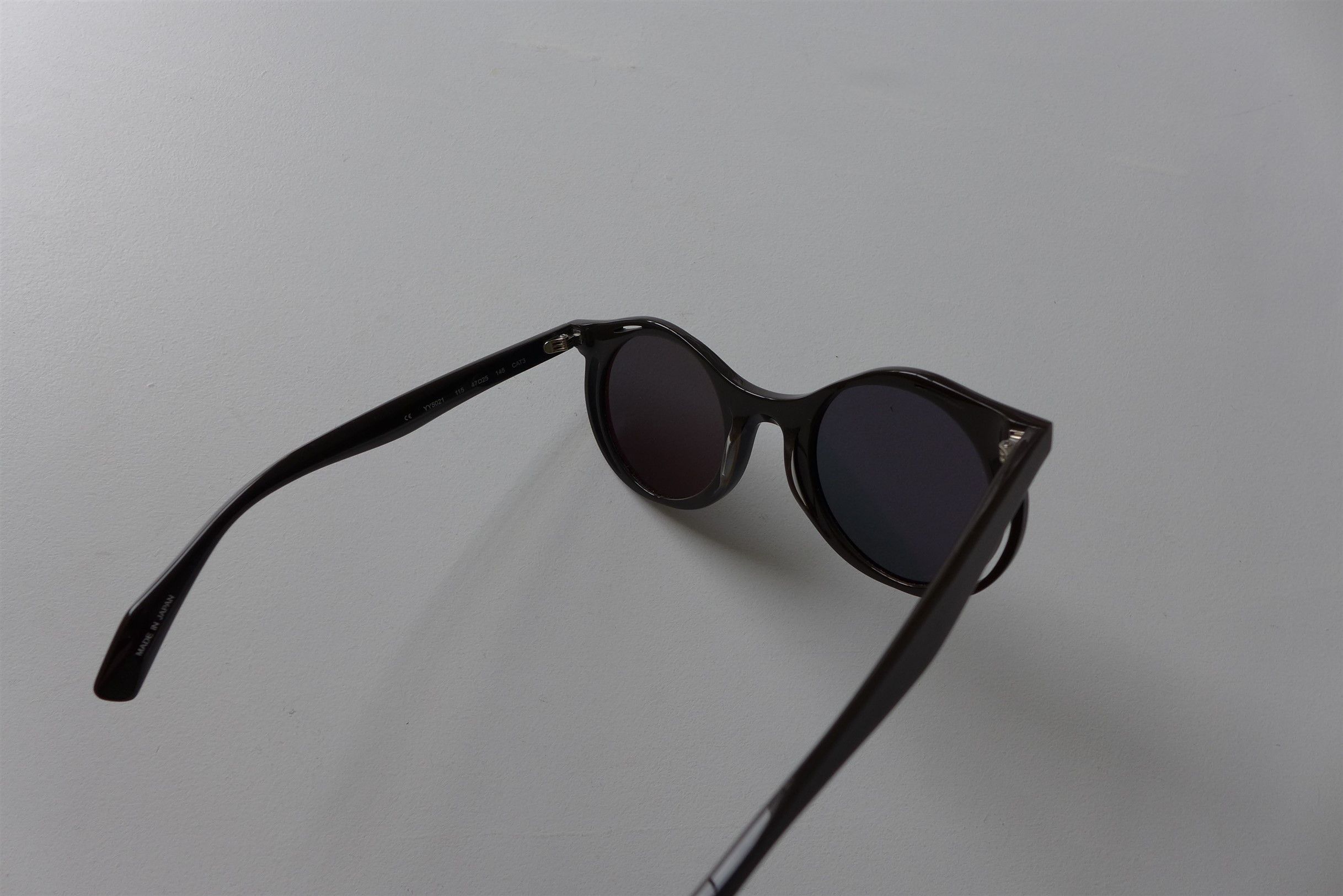 Yohji Yamamoto Yohji Yamamoto YY5021 Sunglasses Size ONE SIZE - 11 Thumbnail