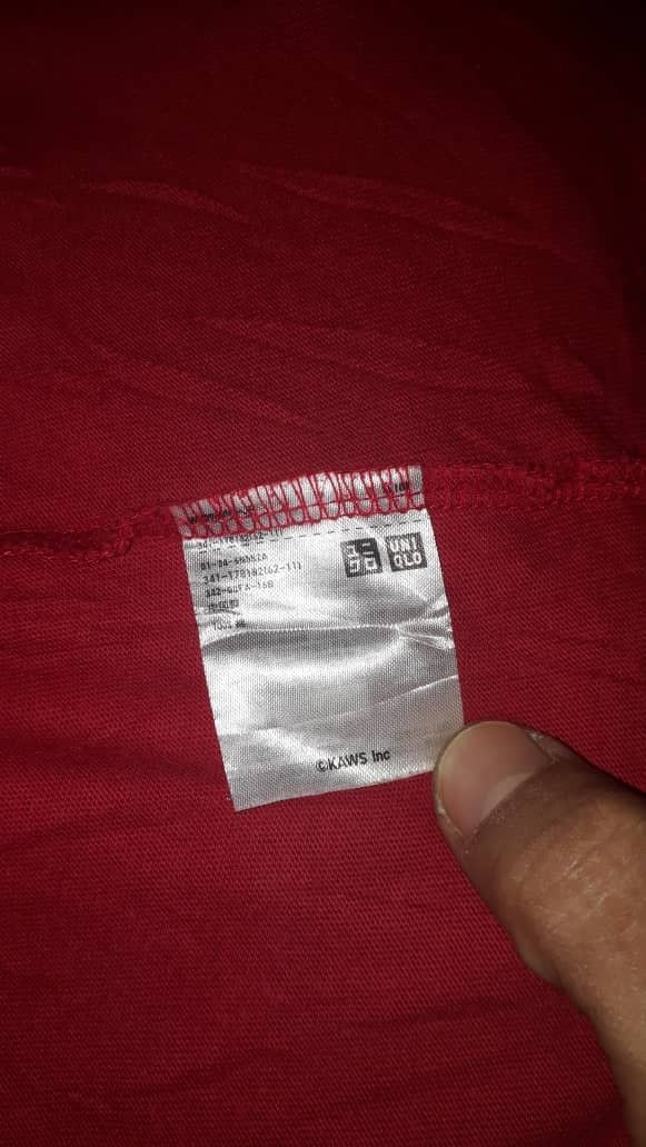 Kaws × Uniqlo Kaws Size US L / EU 52-54 / 3 - 6 Thumbnail
