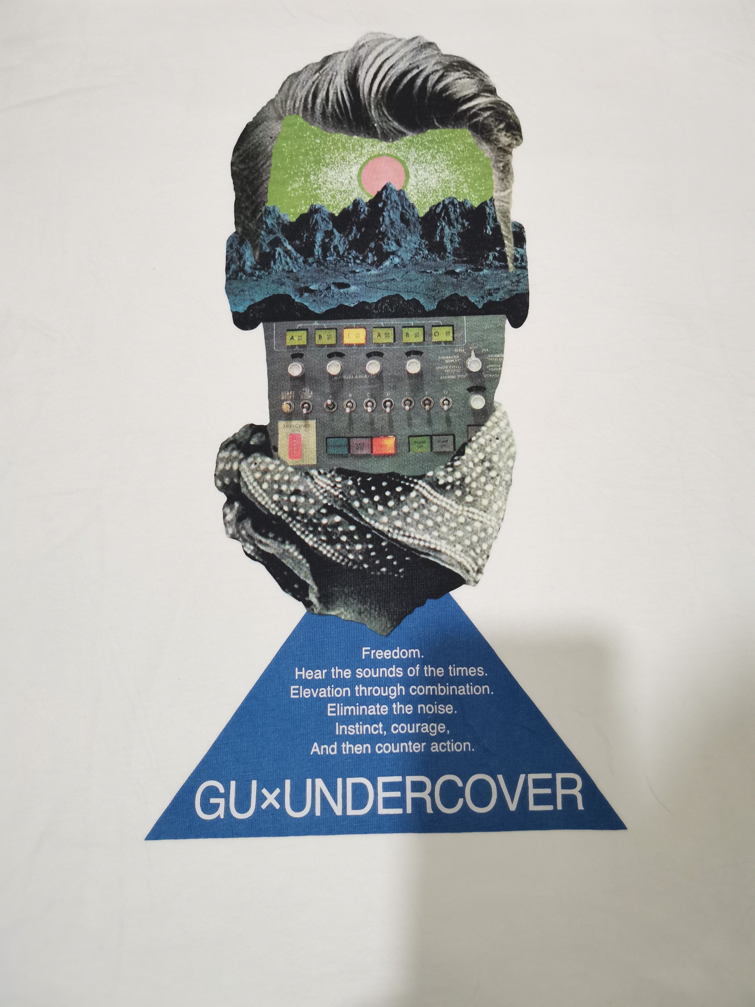 Undercover Undercover × GU Big Graphite Tee White XL Japan Designer Size US XL / EU 56 / 4 - 1 Thumbnail