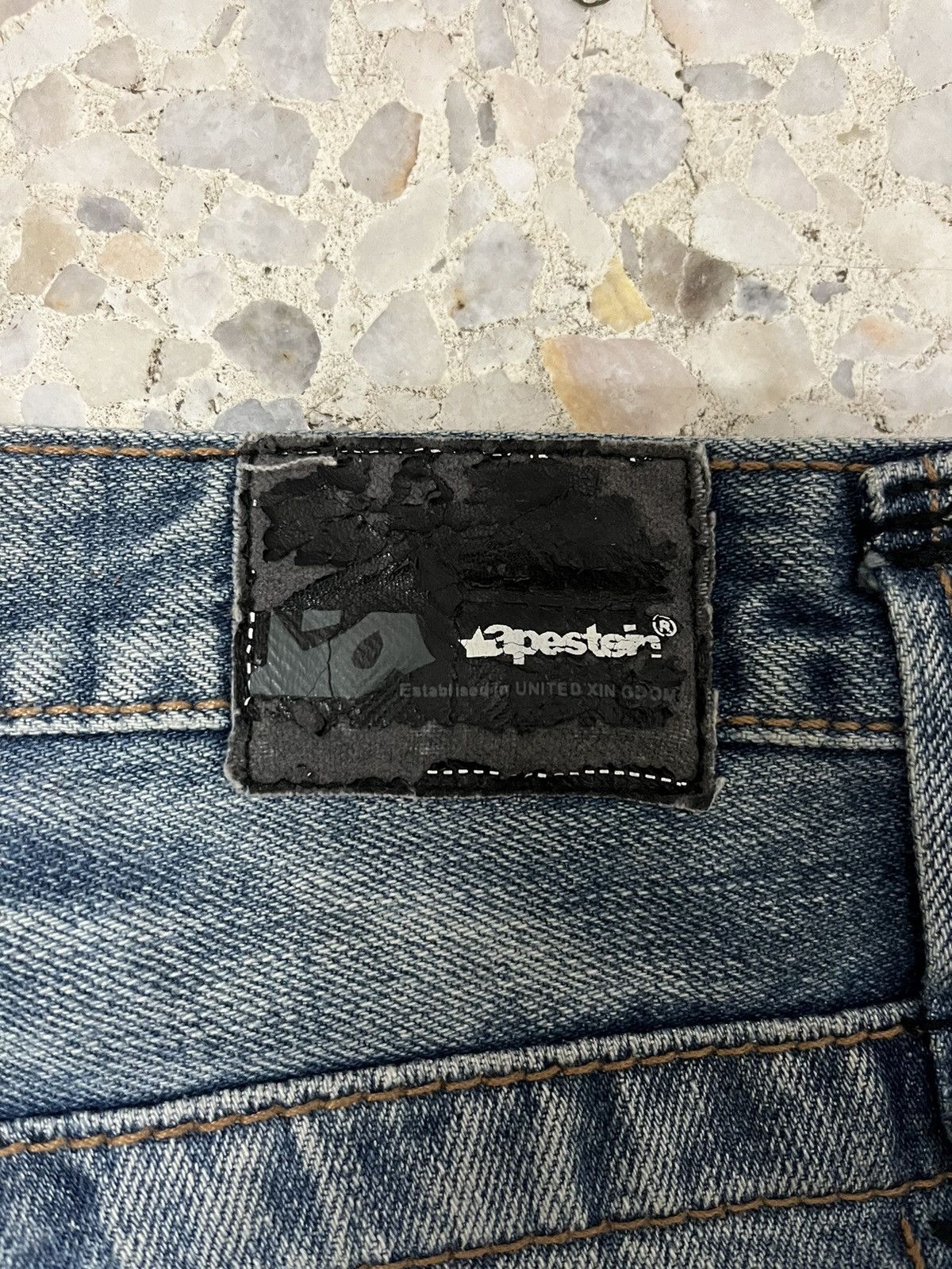 Japanese Brand Japanese brand skull distress denim Size US 33 - 8 Thumbnail