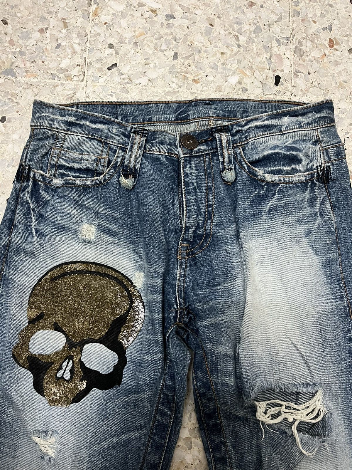 Japanese Brand Japanese brand skull distress denim Size US 33 - 2 Thumbnail