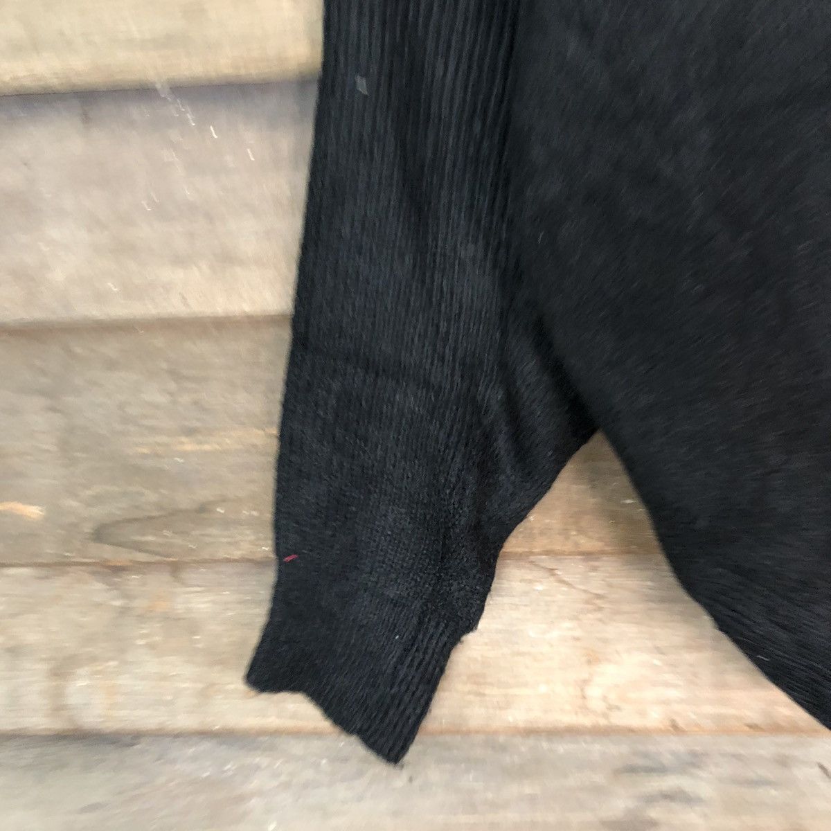 Japanese Brand Vintage GU Cardigan Plain black (knit fabric) Size US M / EU 48-50 / 2 - 6 Thumbnail