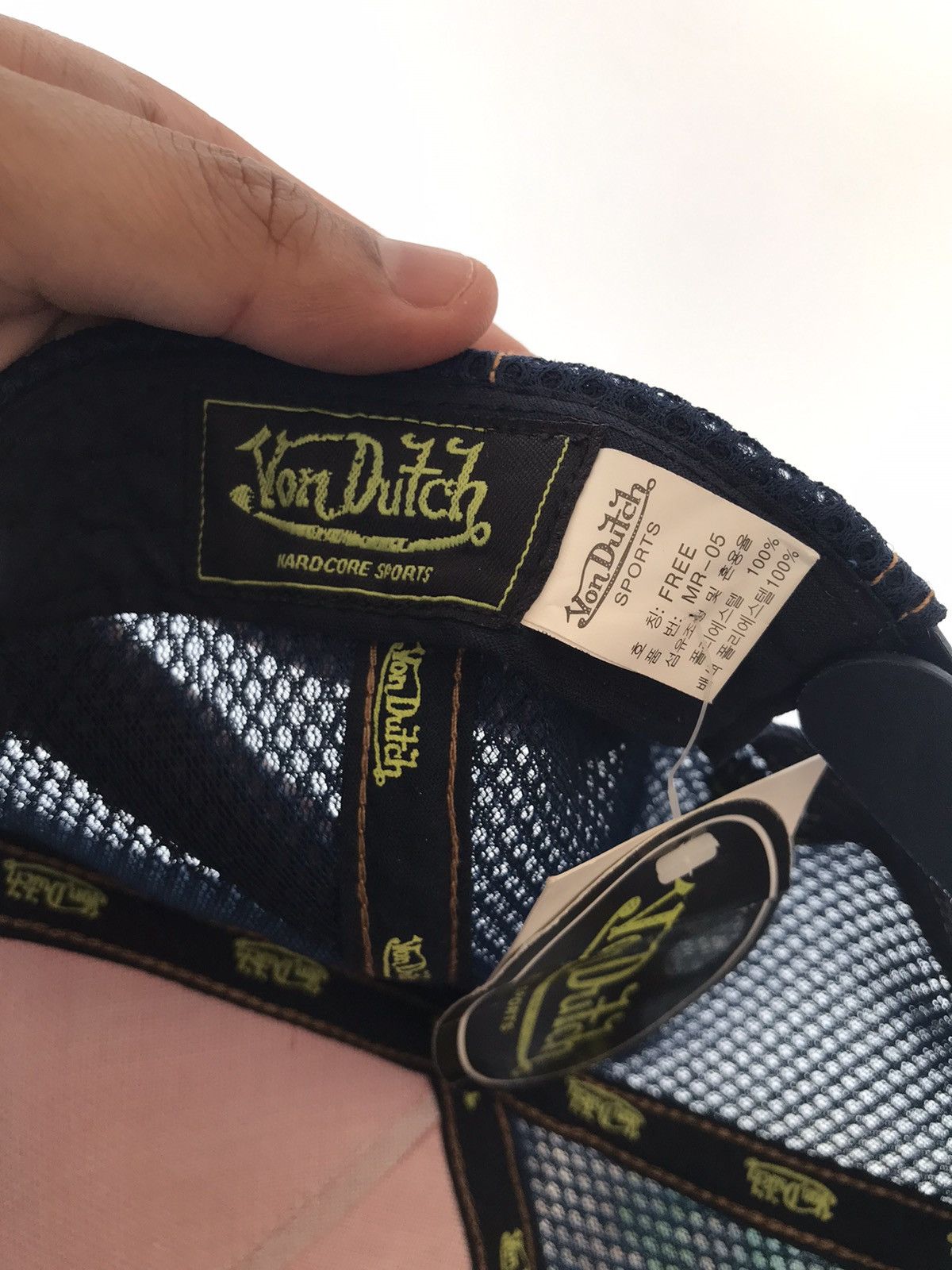 Von Dutch STEAL🔥 NOS Von Dutch Trucker Hat Suede Pink Size ONE SIZE - 6 Thumbnail