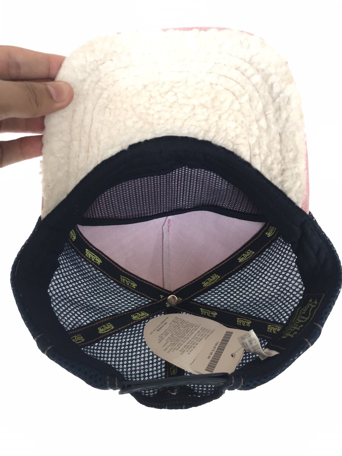 Von Dutch STEAL🔥 NOS Von Dutch Trucker Hat Suede Pink Size ONE SIZE - 4 Thumbnail