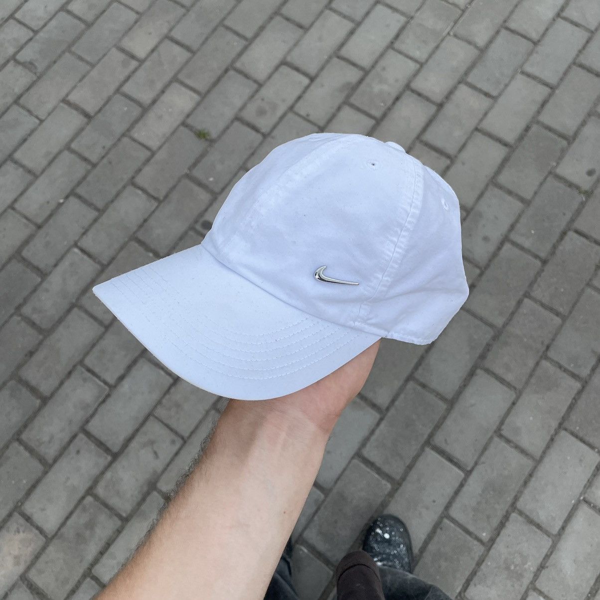 Vintage Vintage Y2K White Baseball Cap Hat Streetwear Deadstock OS Size ONE SIZE - 2 Thumbnail