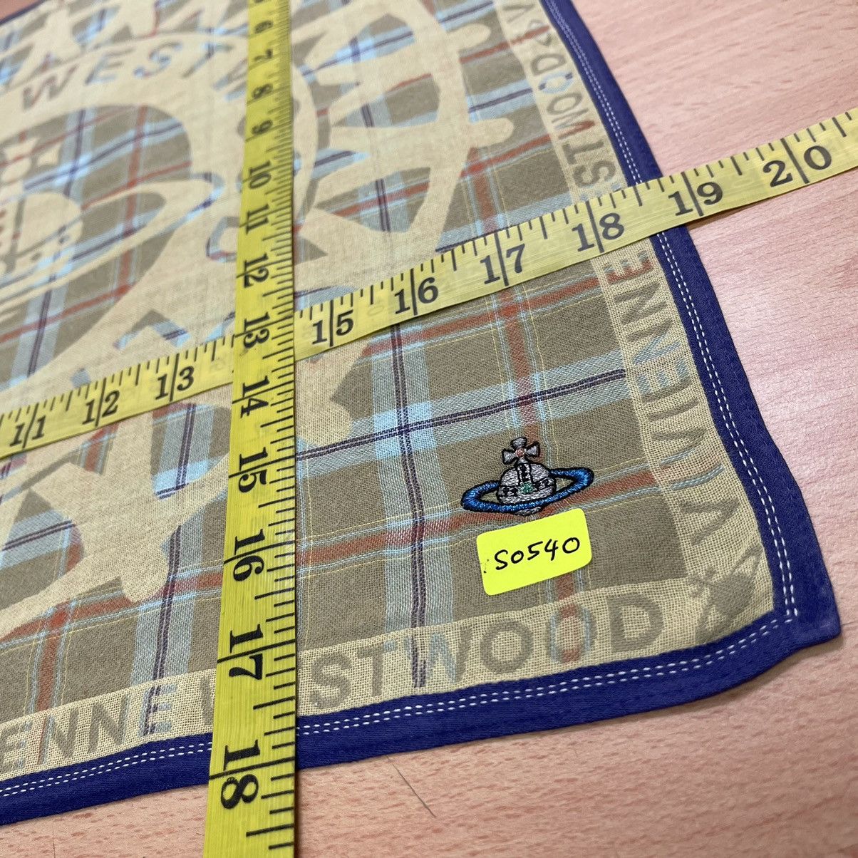 Vivienne Westwood VIVIENNE WESTWOOD HANDKERCHIEF BANDANA POCKETSQUARE SCARF Size ONE SIZE - 8 Thumbnail