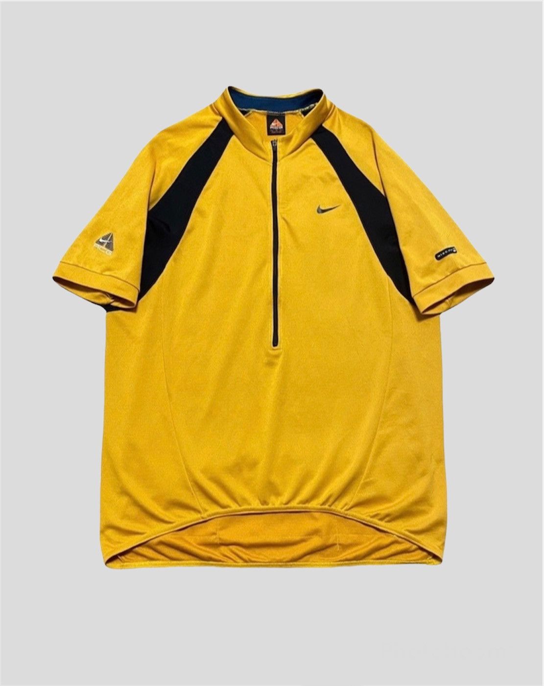 Vintage Nike ACG Vintage T-Shirt Size US XL / EU 56 / 4 - 1 Thumbnail