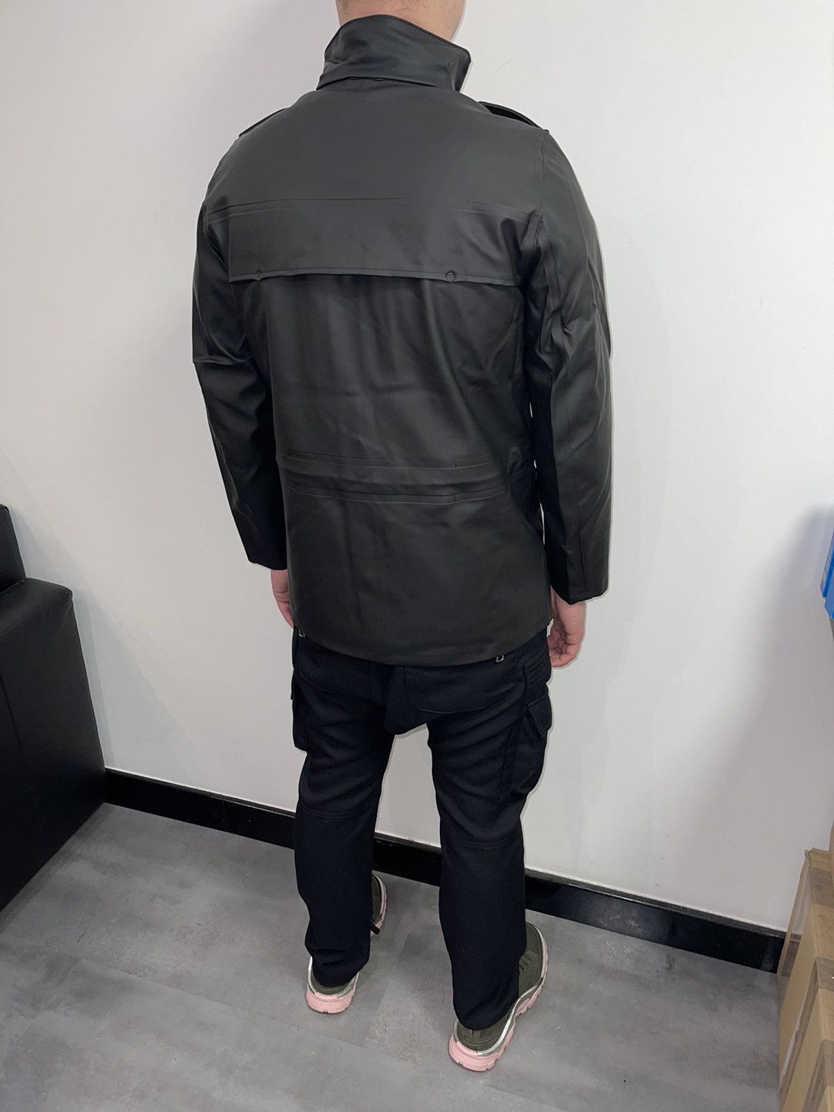 Stutterheim DS! Stutterheim Bergshamra Multipocket Raincoat Size US M / EU 48-50 / 2 - 2 Thumbnail