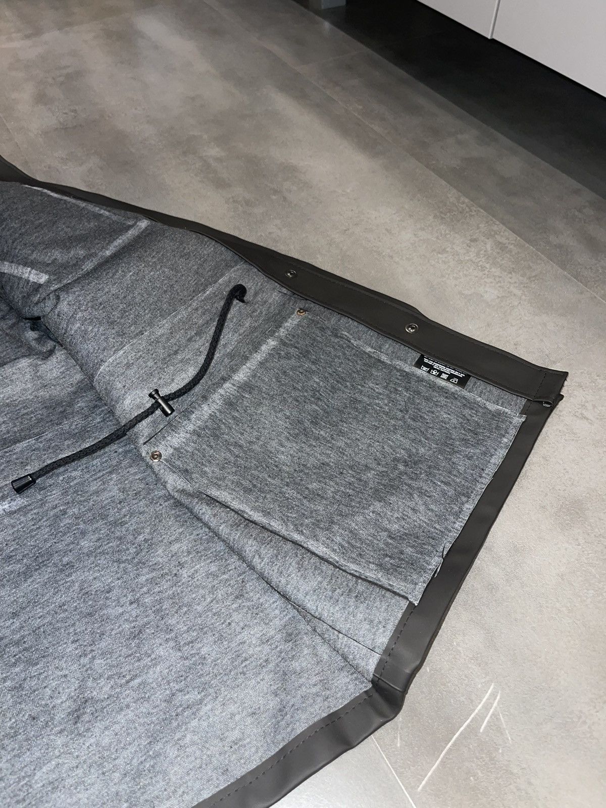 Stutterheim DS! Stutterheim Bergshamra Multipocket Raincoat Size US M / EU 48-50 / 2 - 12 Thumbnail