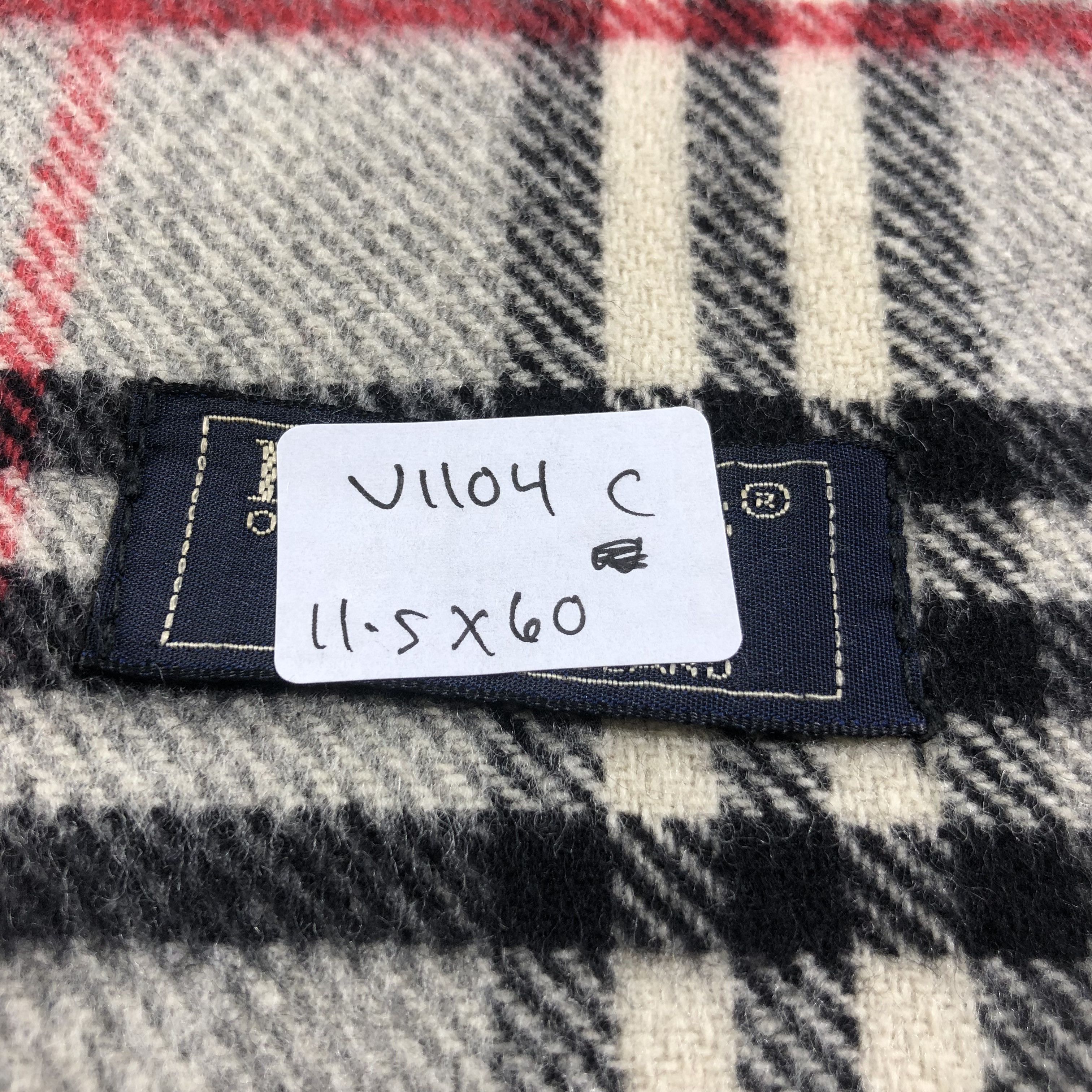 Burberry Burberrys Nova Check Grey Cashmere Scarf Muffler V1104 Size ONE SIZE - 6 Thumbnail