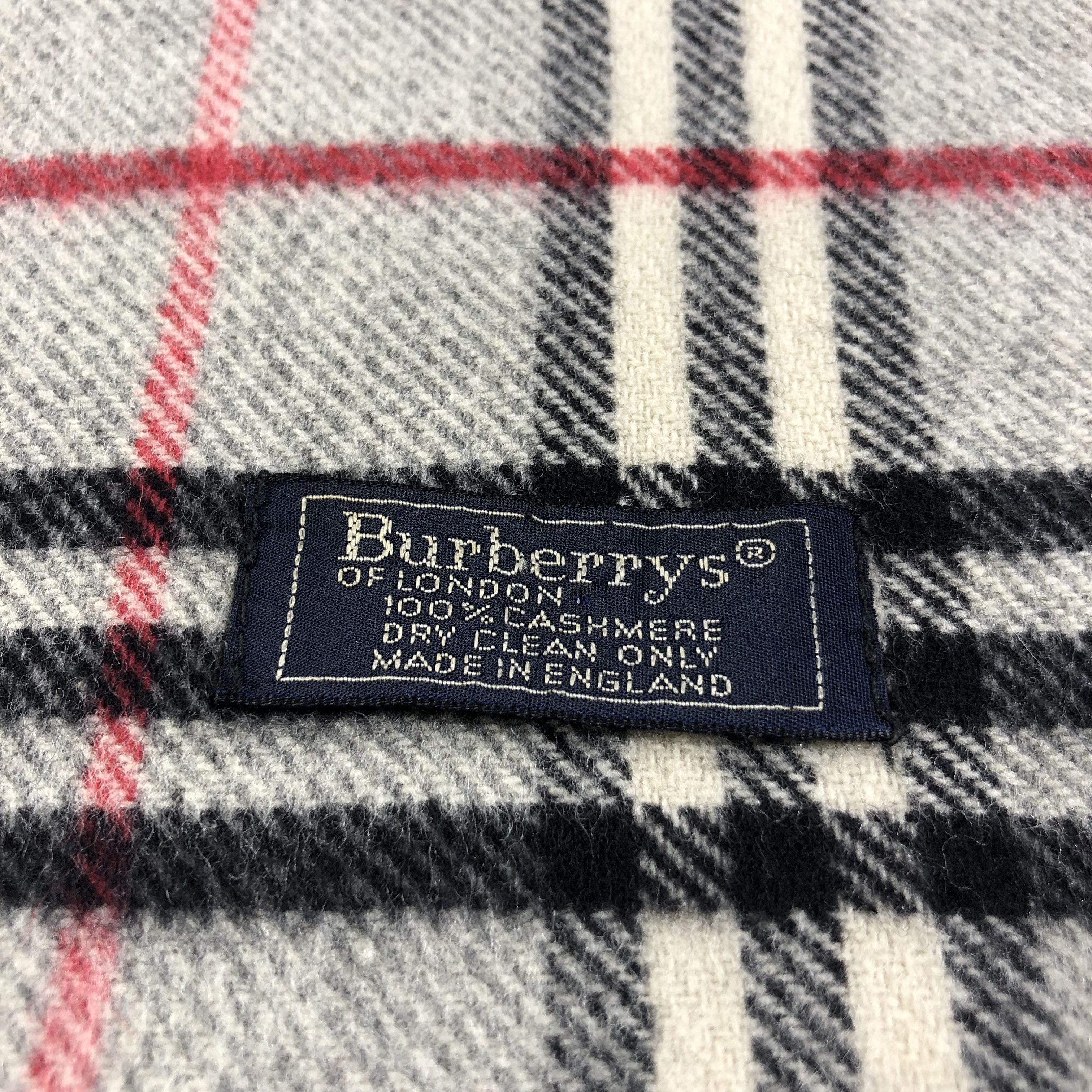 Burberry Burberrys Nova Check Grey Cashmere Scarf Muffler V1104 Size ONE SIZE - 4 Thumbnail