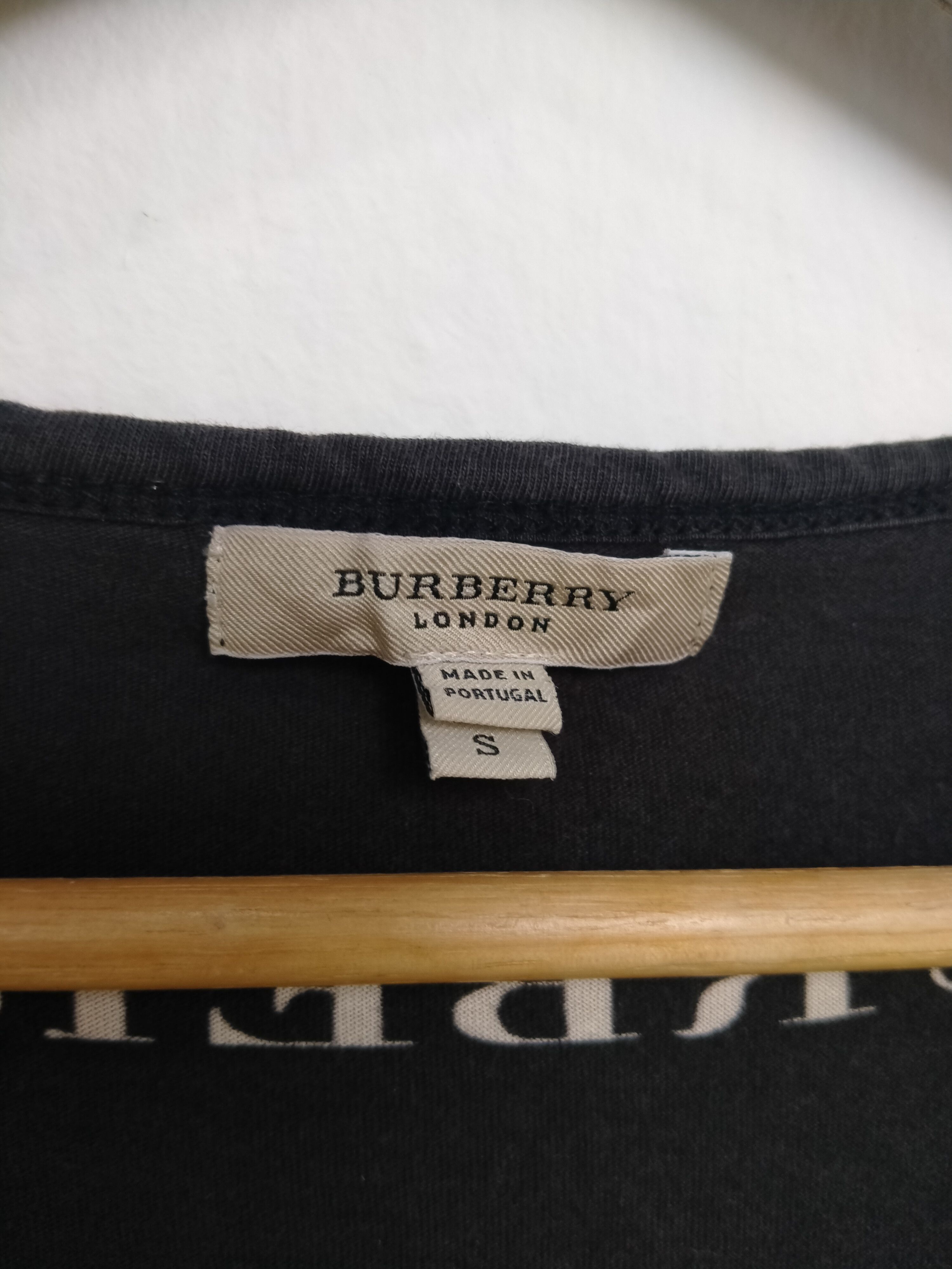 Burberry Burberry Self Ventilating Weather Proof Combination Patent Size US S / EU 44-46 / 1 - 5 Thumbnail