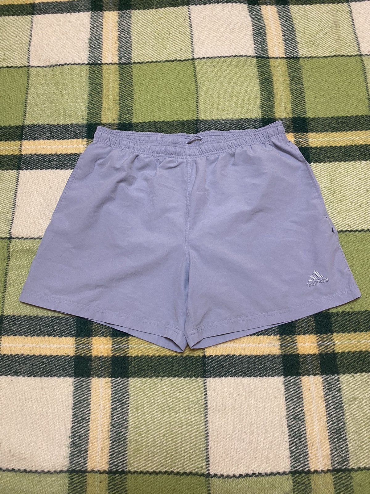 Adidas Vintage Adidas shorts streetwear y2k style casual size XL Size US 36 / EU 52 - 1 Thumbnail