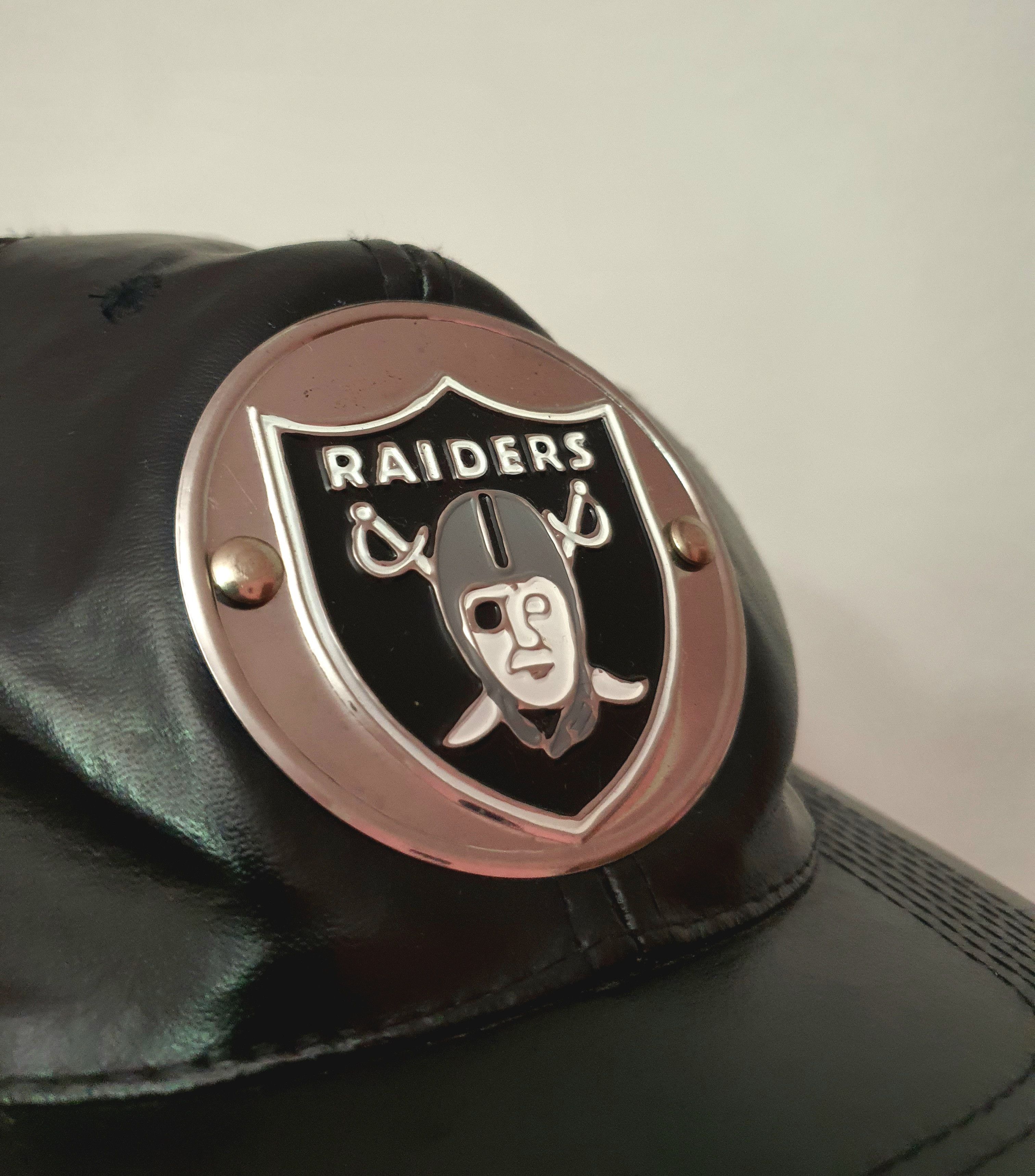 NFL × Vintage Rare Las Vegas Raiders Vintage Leather Metallic Logo Hat Size ONE SIZE - 2 Thumbnail