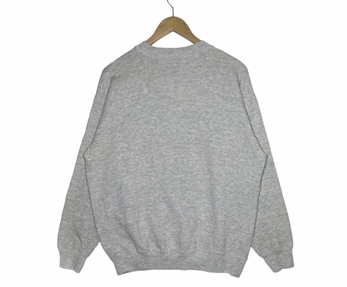 Mickey Mouse vintage mickey mouse crewneck vintage disney Size US L / EU 52-54 / 3 - 2 Thumbnail
