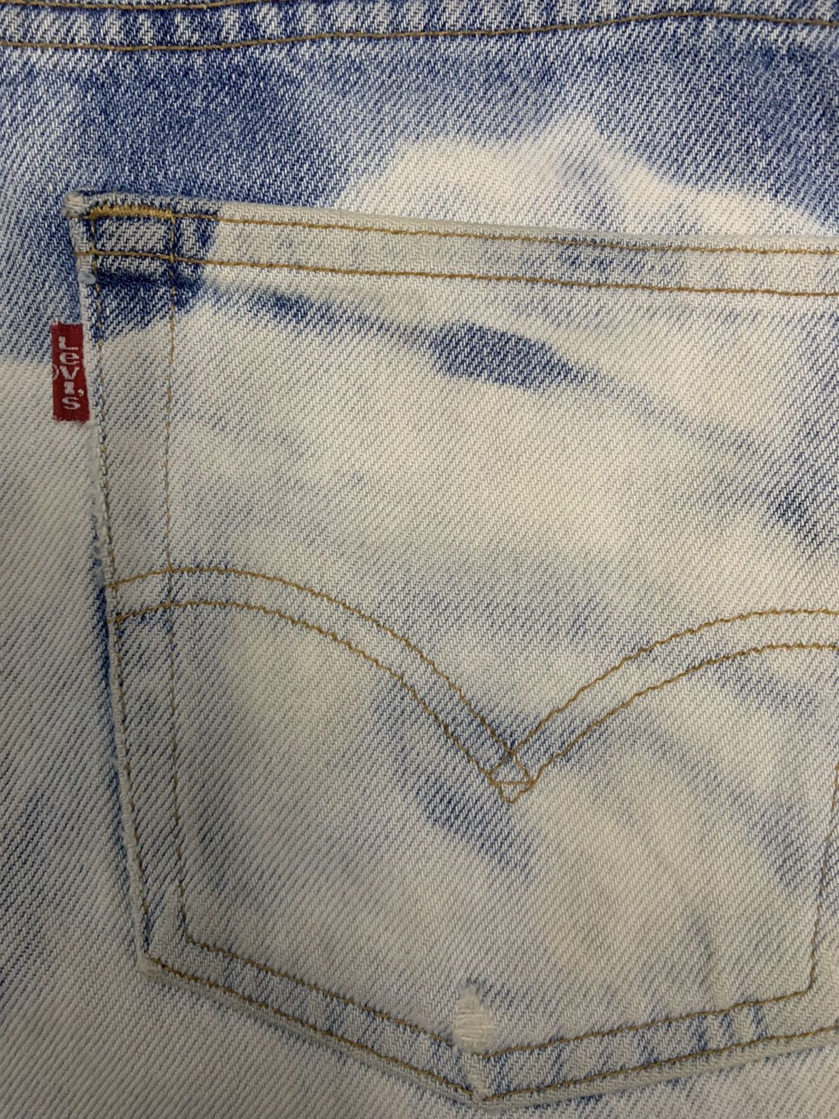 Levi's Sick Vintage Levis 505 Bleached Regular Fit Distressed Jeans Size US 32 / EU 48 - 14 Thumbnail