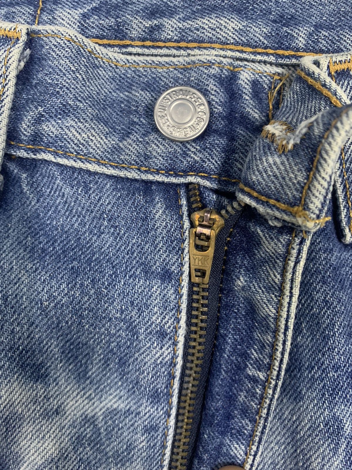 Levi's Sick Vintage Levis 505 Bleached Regular Fit Distressed Jeans Size US 32 / EU 48 - 4 Thumbnail