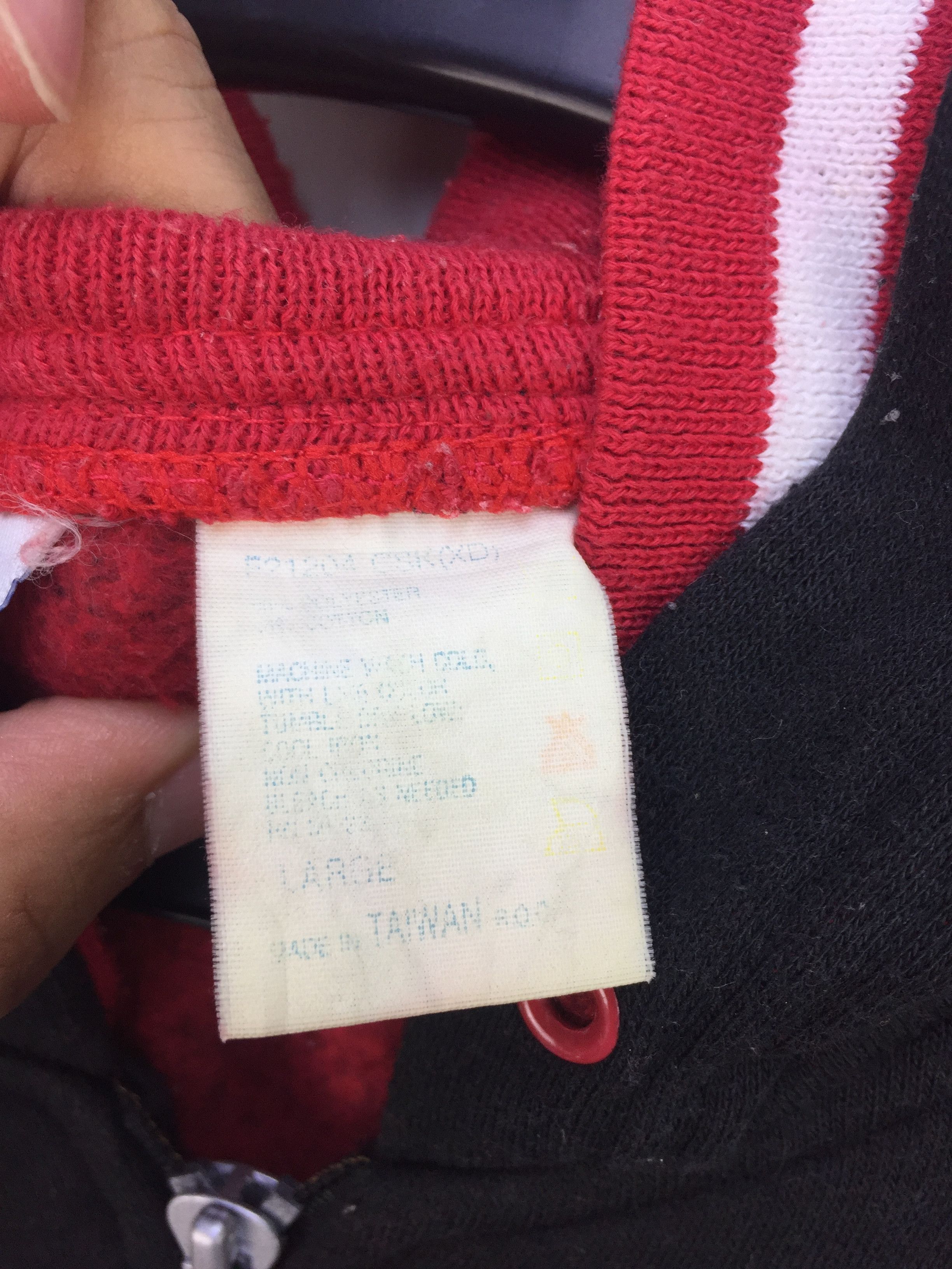 Nike VTG NIKE FORCE BASKETBALL HOODIE Size US L / EU 52-54 / 3 - 9 Thumbnail