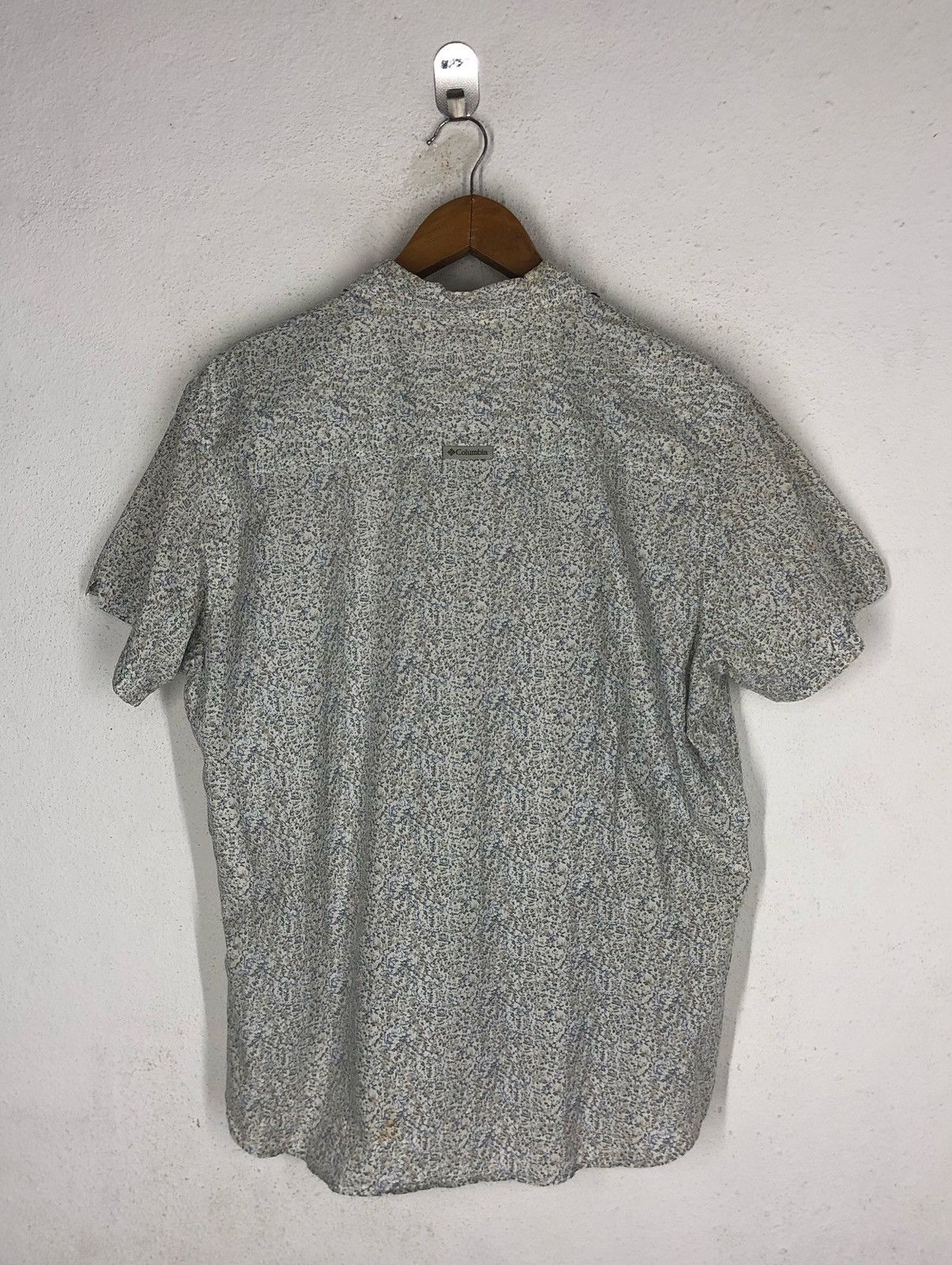 Columbia Colombia button shirt Size US XL / EU 56 / 4 - 5 Thumbnail
