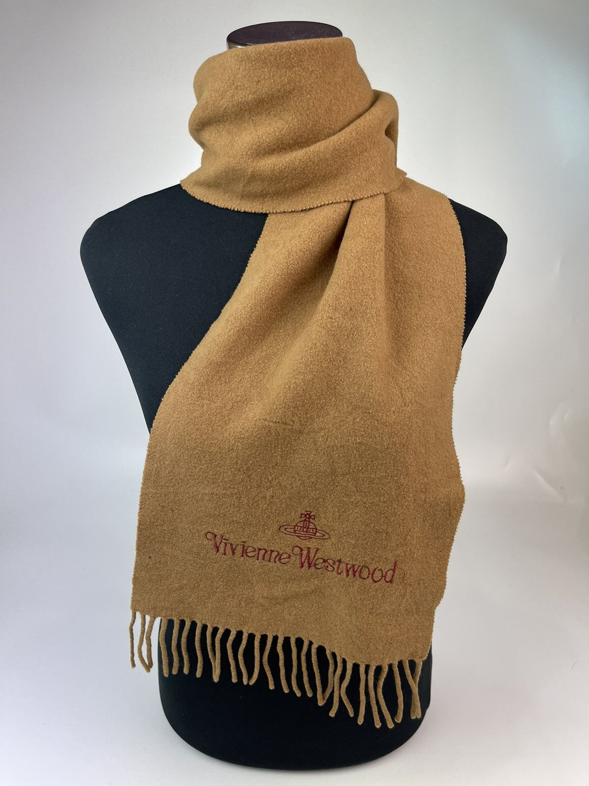 Vivienne Westwood Vivienne Westwood Winter Scarf Muffler Wool Size ONE SIZE - 1 Thumbnail