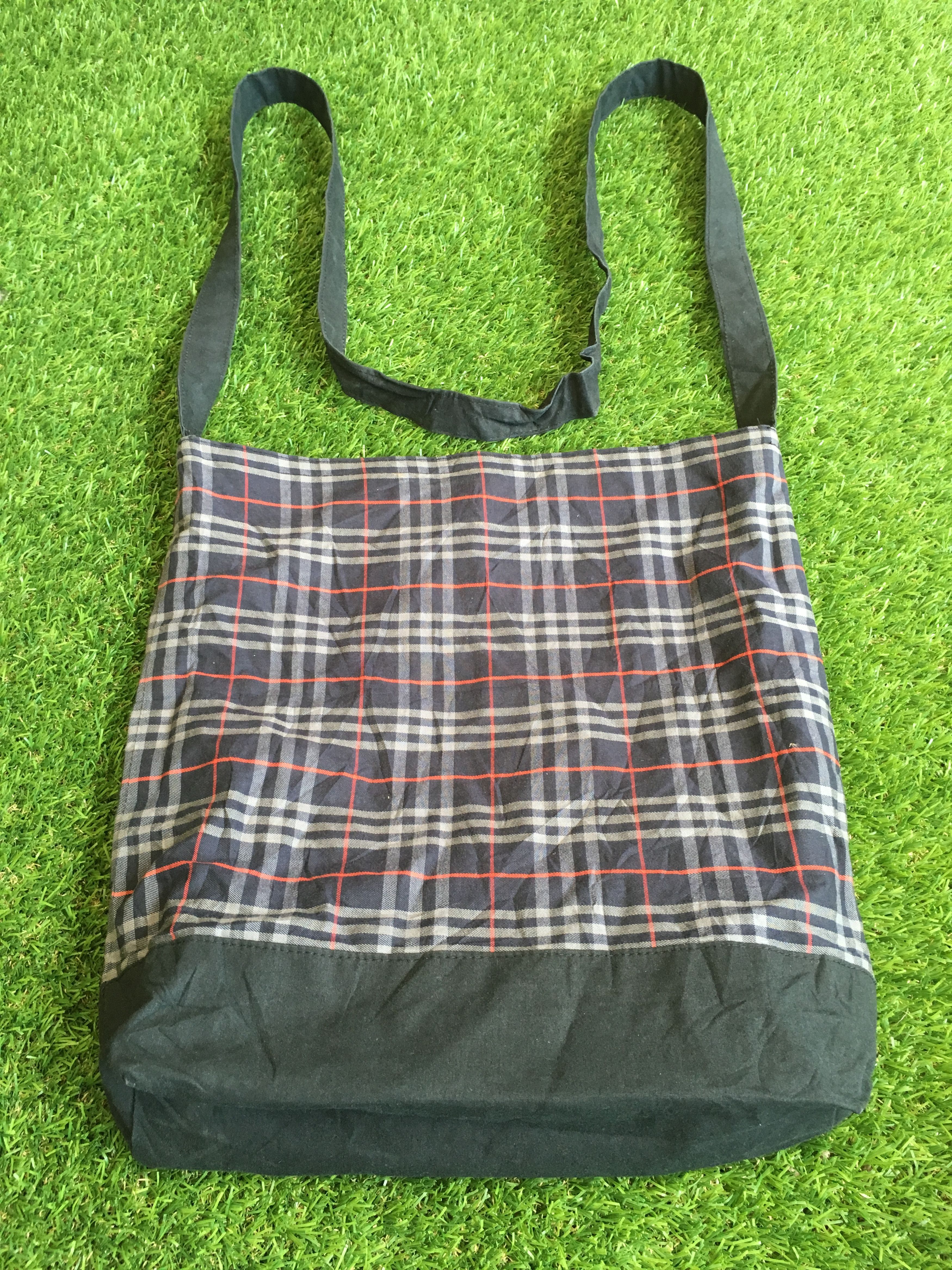 Burberry Vintage Burberry Canvas Tote Bag Size ONE SIZE - 3 Thumbnail