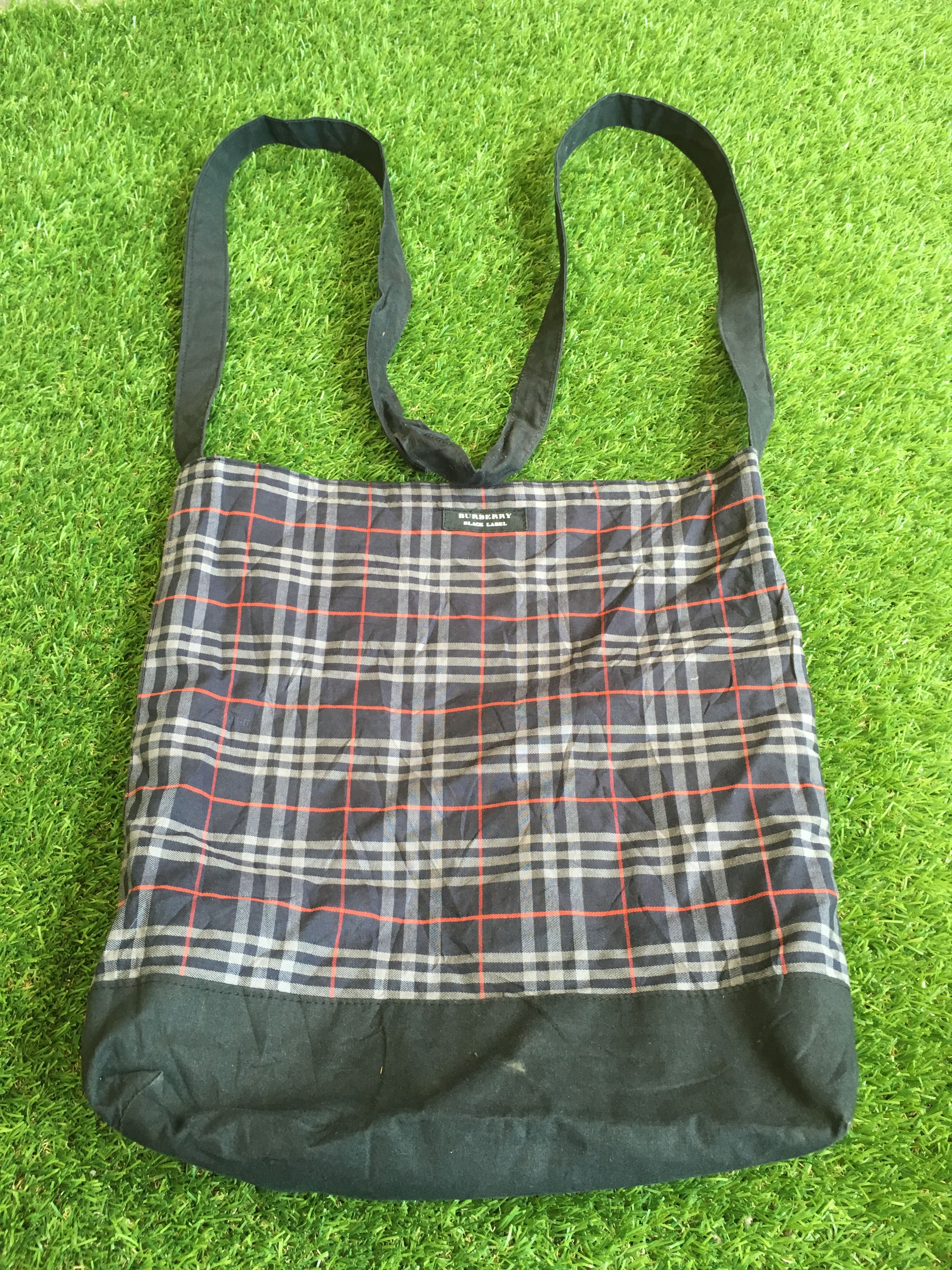 Burberry Vintage Burberry Canvas Tote Bag Size ONE SIZE - 1 Thumbnail