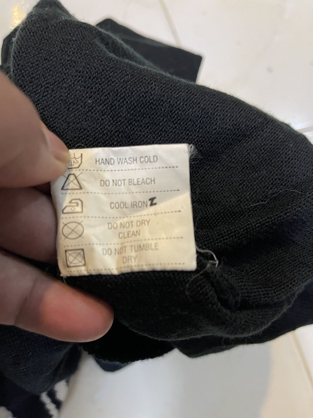 Versace × Versace Jeans Couture × Vintage Vintage Versace Jeans Couture Embroidery Logo Knitwear Size US M / EU 48-50 / 2 - 9 Thumbnail
