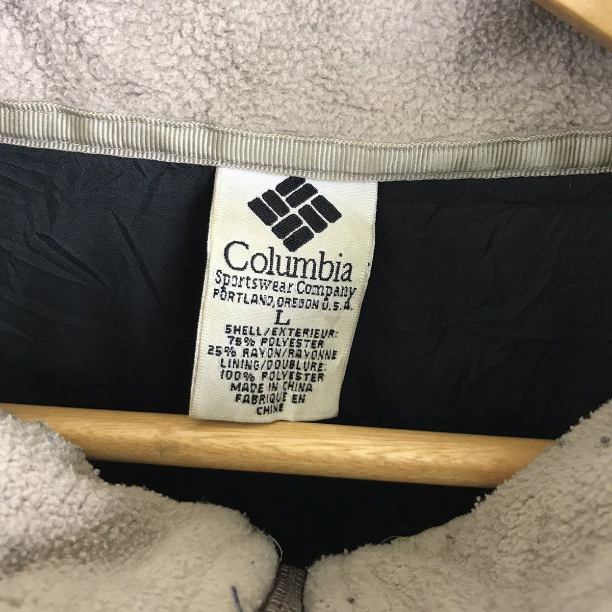 Columbia Vintage Columbia Sportswear Minimalist Zip Up Fleece Jacket Size US L / EU 52-54 / 3 - 5 Thumbnail