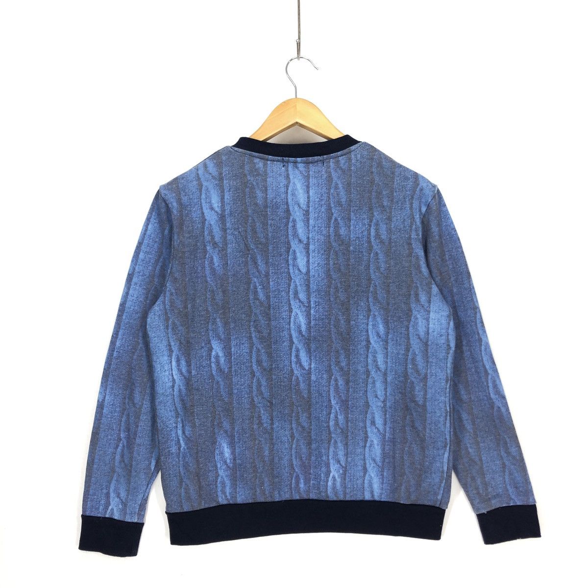 Japanese Brand CAVARI A Crew Neck Sweatshirt #1115-39 Size US S / EU 44-46 / 1 - 5 Thumbnail
